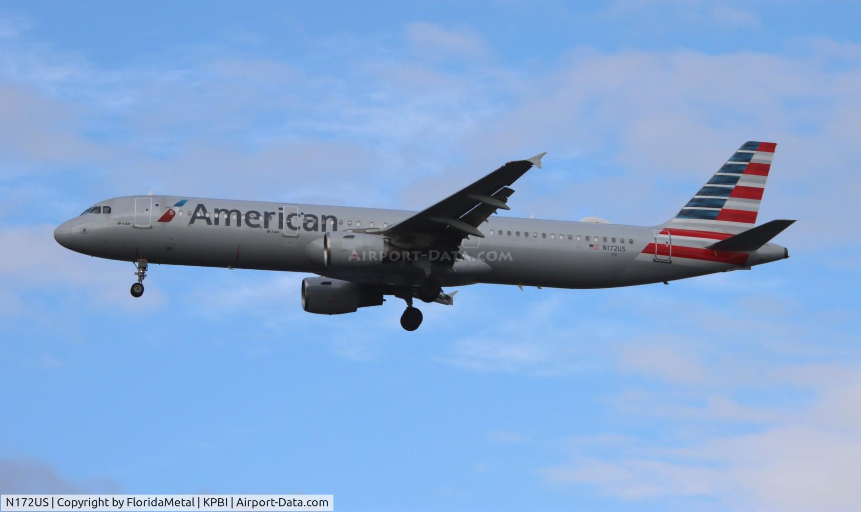 N172US, 2001 Airbus A321-211 C/N 1472, AAL A321 zx clt-pbi
