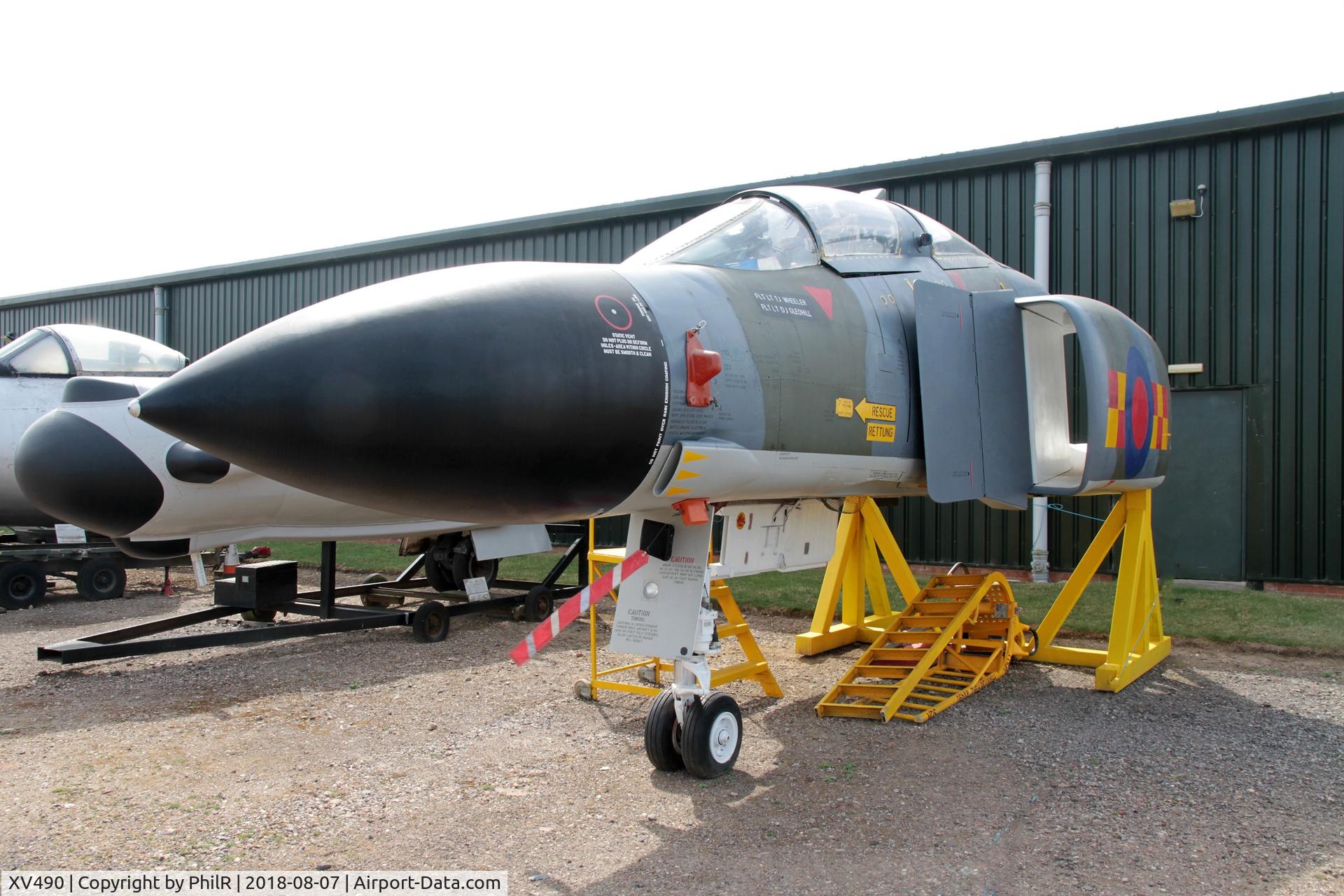 XV490, 1969 McDonnell Douglas Phantom FGR2 C/N 3401, XV490 1969 McD Phantom FGR2 RAF Newark Air Museum