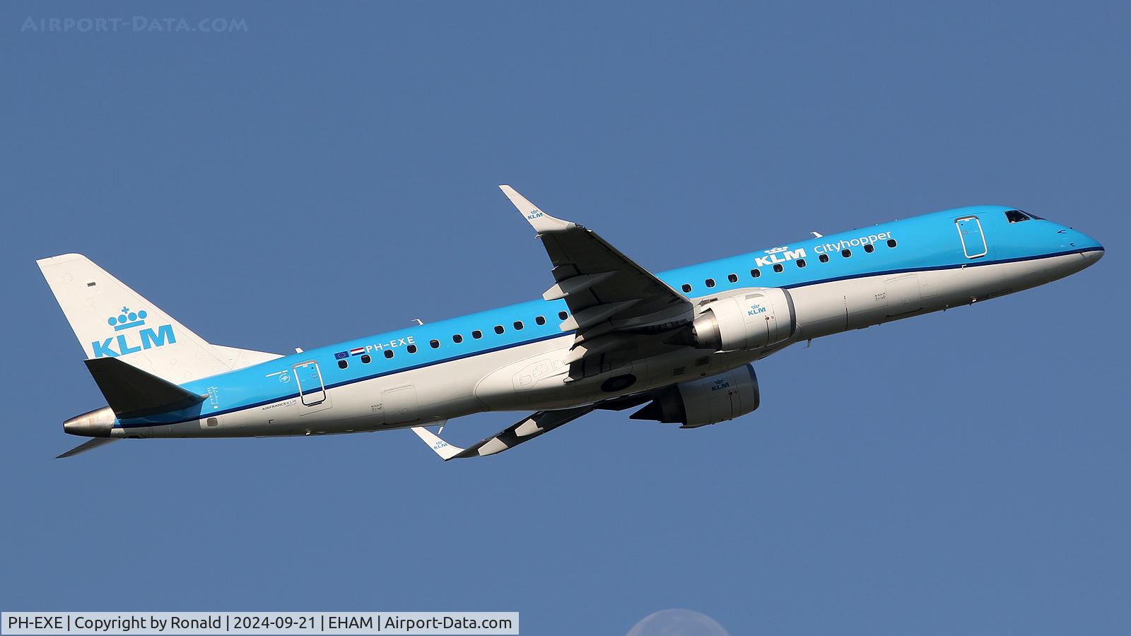 PH-EXE, 2015 Embraer 190STD (ERJ-190-100) C/N 19000687, at eham
