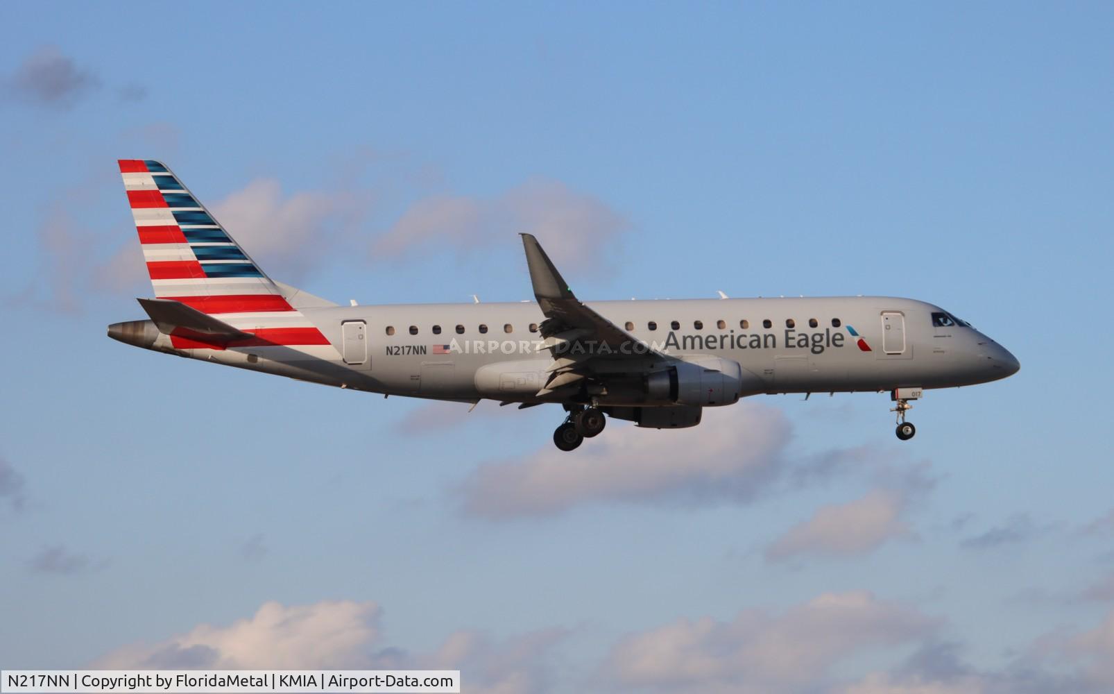 N217NN, 2015 Embraer 175LR (ERJ-170-200LR) C/N 17000515, ENY/AE E175 zx czm,mmcz -mia