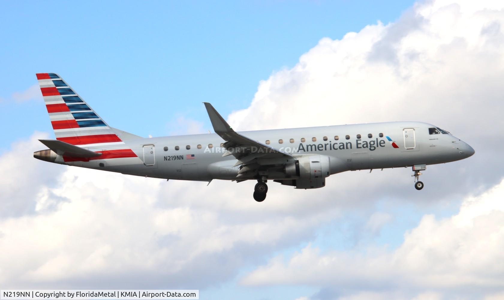 N219NN, 2015 Embraer 175LR (ERJ-170-200LR) C/N 17000522, ENY/AE E175 zx ggt-mia