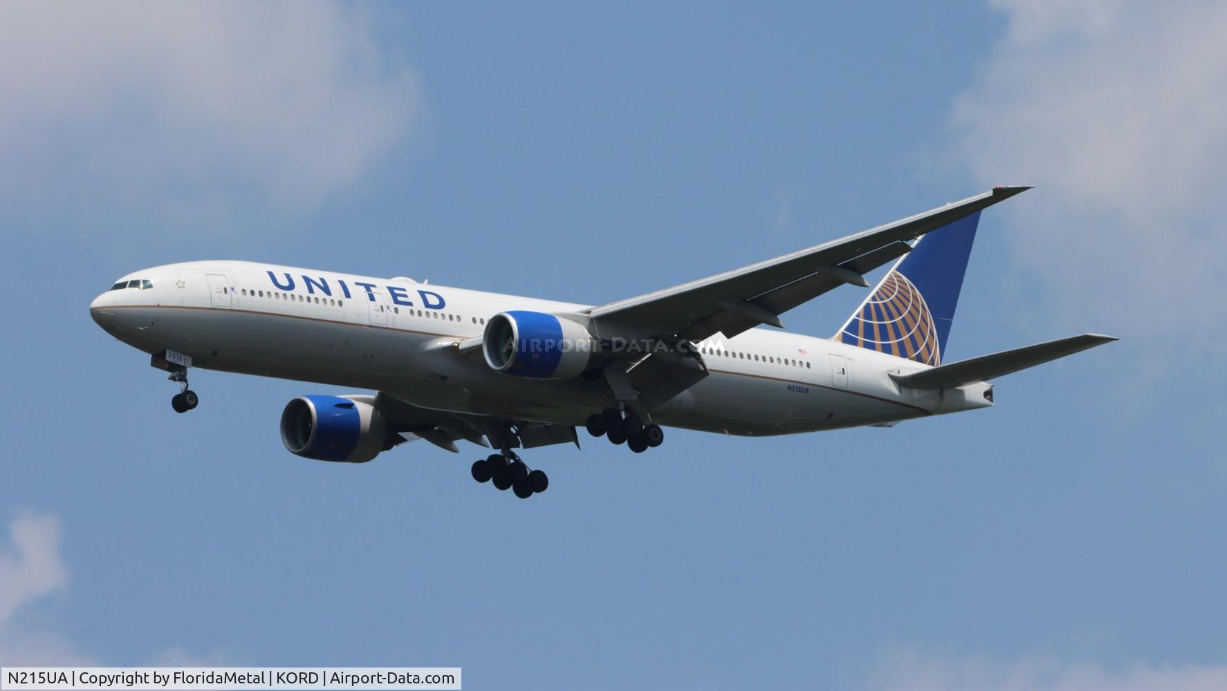 N215UA, 2000 Boeing 777-222 C/N 30221, UAL 772  oc zx den-ord