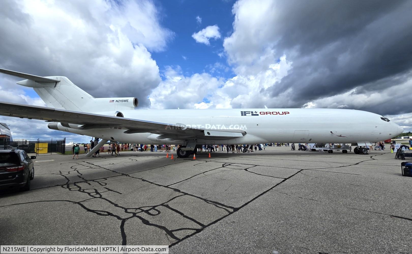 N215WE, 1984 Boeing 727-2S2F C/N 22936, IFL 722 zx 