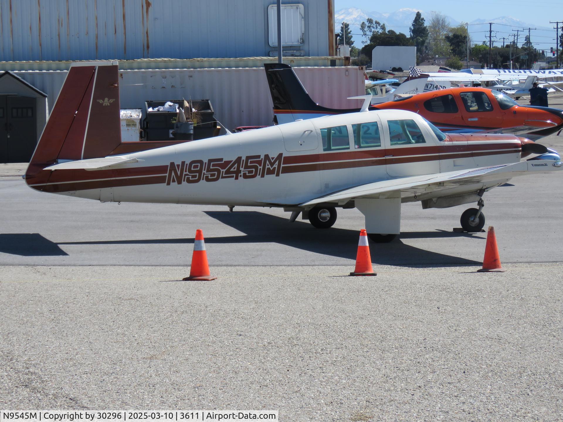 N9545M, 1966 Mooney M20F Executive C/N 670122, Parked