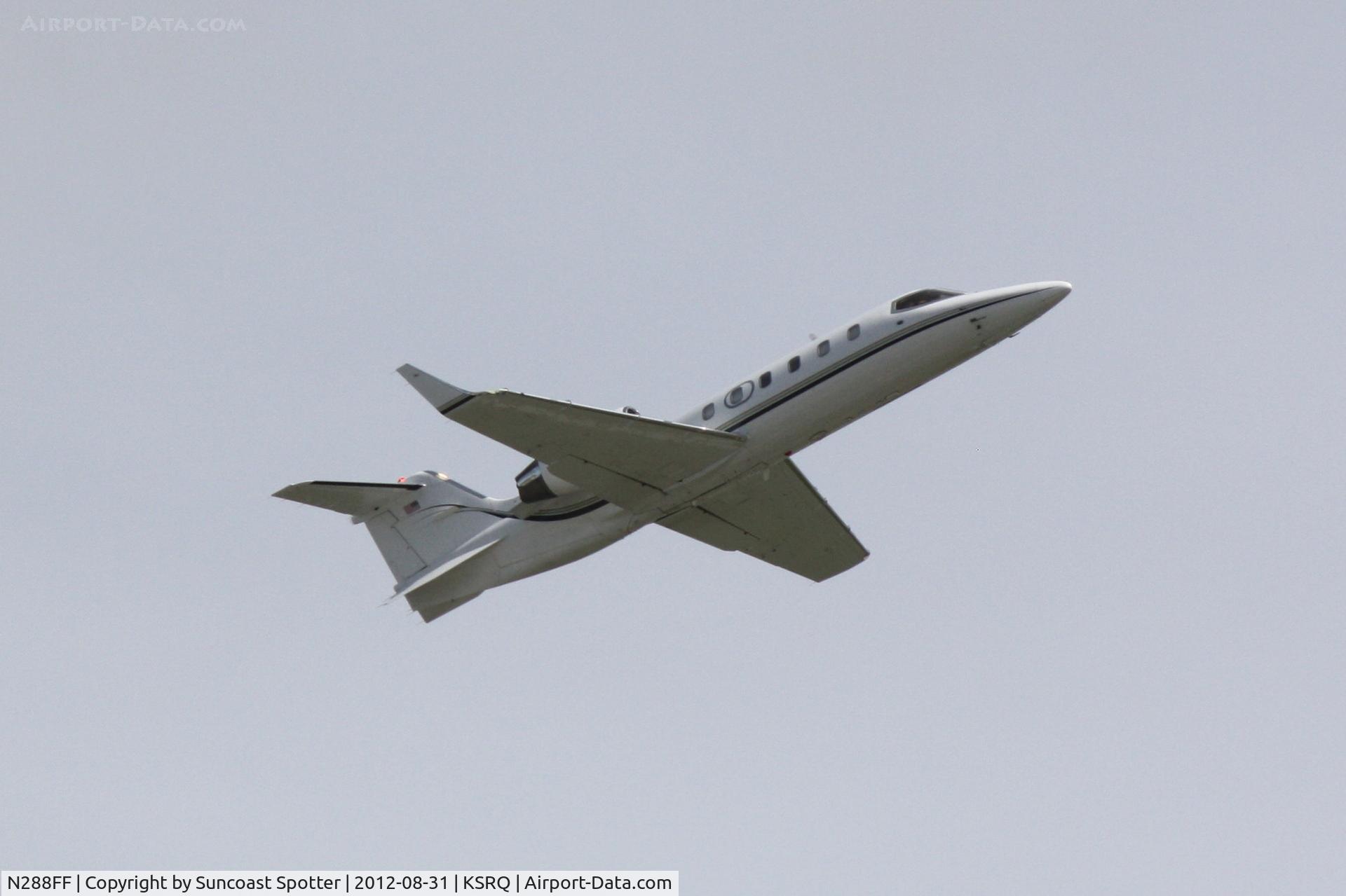 N288FF, 1995 Learjet Inc 31A C/N 108, Learjet 31 departs Sarasota-Bradenton International Airport