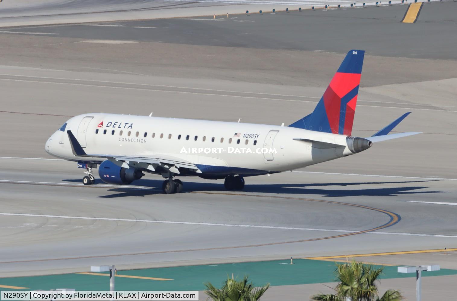 N290SY, 2018 Embraer 175LR (ERJ-170-200LR) C/N 17000758, SKW/DAL E175 zx lax-eug