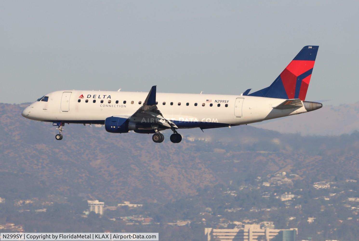 N299SY, 2019 Embraer 175LR (ERJ-170-200LR) C/N 17000833, SKW/DAL E175 zx boi-lax
