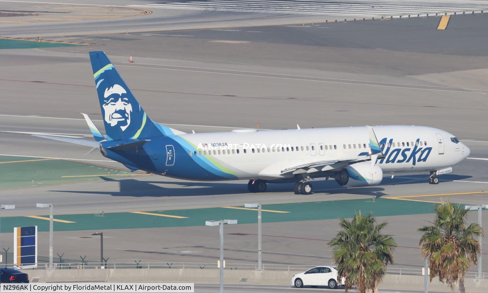 N296AK, 2018 Boeing 737-900/ER C/N 64304, ASA 739 zx lax-sea