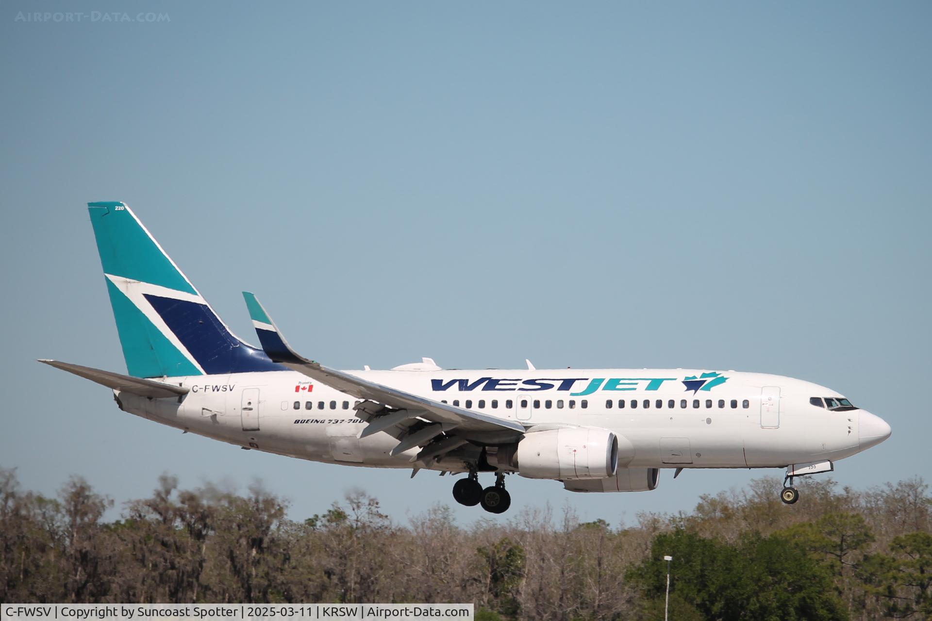 C-FWSV, 2003 Boeing 737-7CT C/N 32760, WestJet Flight 1236 arrives at Southwest Florida International Airport following flight from Toronto-Pearson International Airport