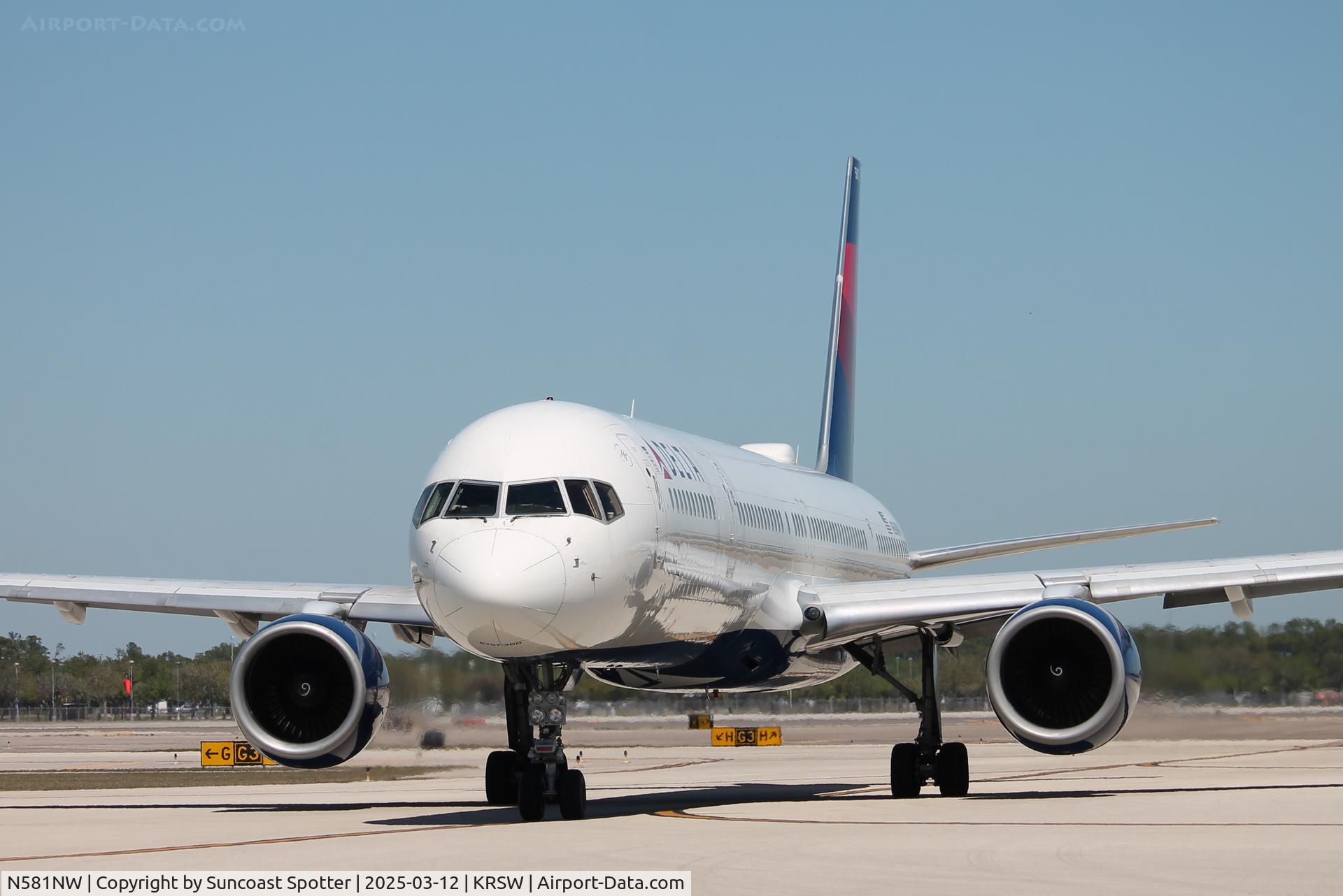 N581NW, 2002 Boeing 757-351 C/N 32982, Delta Flight 2206 taxis at Southwest Florida International Airport prior to flight to Detroit Metro Airport