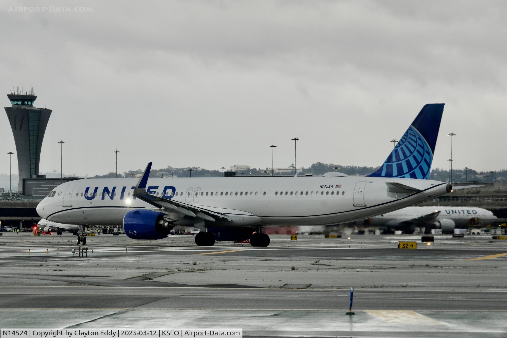 N14524, 2024 Airbus A321-271NX C/N 12061, Departing runway 10 SFO 2025