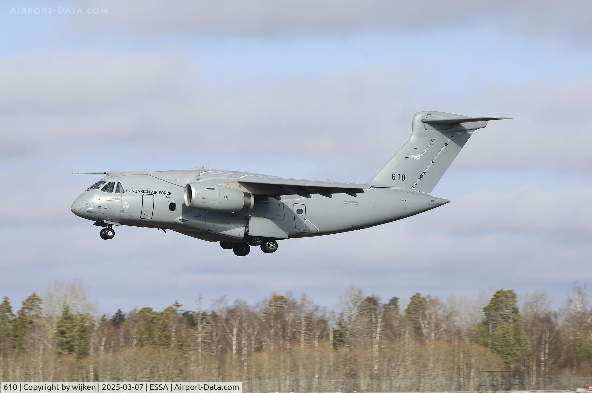 610, 2023 Embraer KC-390 (EMB-390) C/N 39000014, Rwy 26