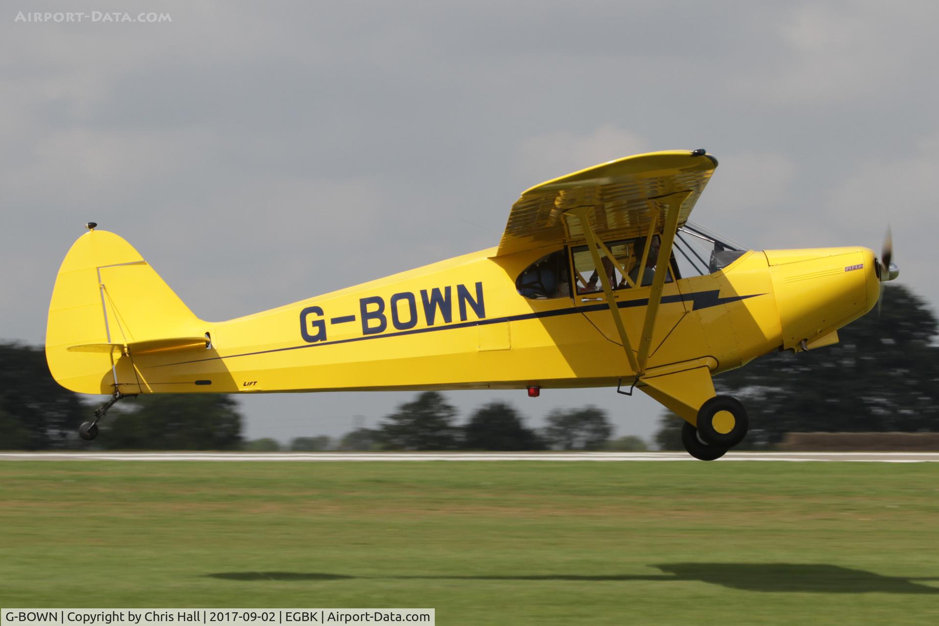 G-BOWN, 1947 Piper PA-12 Super Cruiser C/N 12-1912, LAA Rally 2017, Sywell