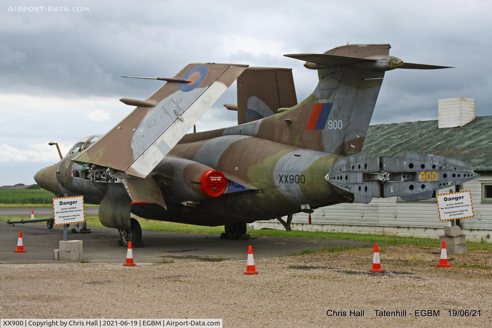 XX900, 1976 Hawker Siddeley Buccaneer S.2B C/N B3-05-75, Tatenhill