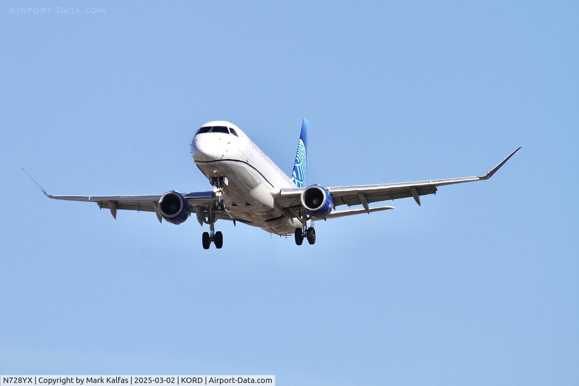 N728YX, 2015 Embraer 175LR (ERJ-170-200LR) C/N 17000510, E75L REPUBLIC/UNITED EXPRESS EMBRAER 175 N728YX RPA3427 IND-ORD