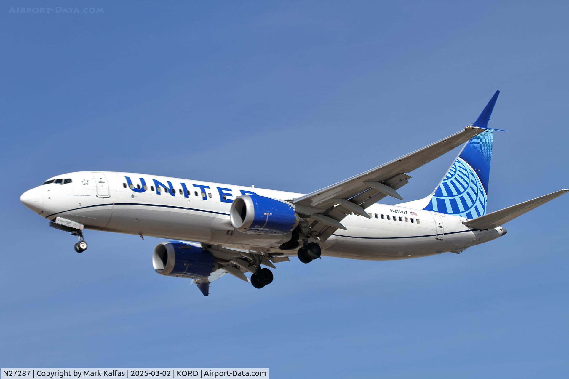 N27287, 2019 Boeing 738-8MAX C/N 60709, B38M. UNITED AIRLINES BOEING 737-8 MAX N27287 UA3024 GUA-ORD