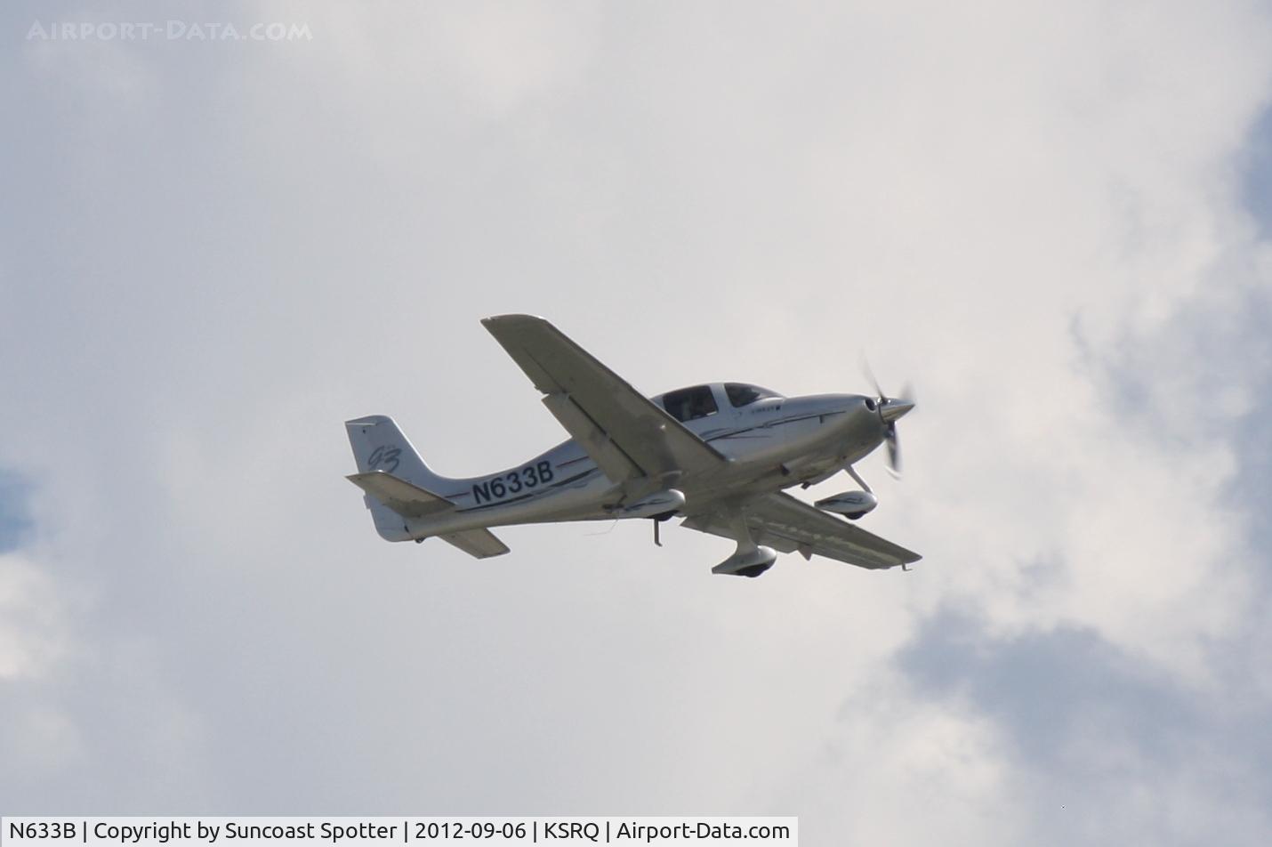 N633B, Cirrus SR22 C/N 3103, Cirrus SR-22 departs Sarasota-Bradenton International Airport