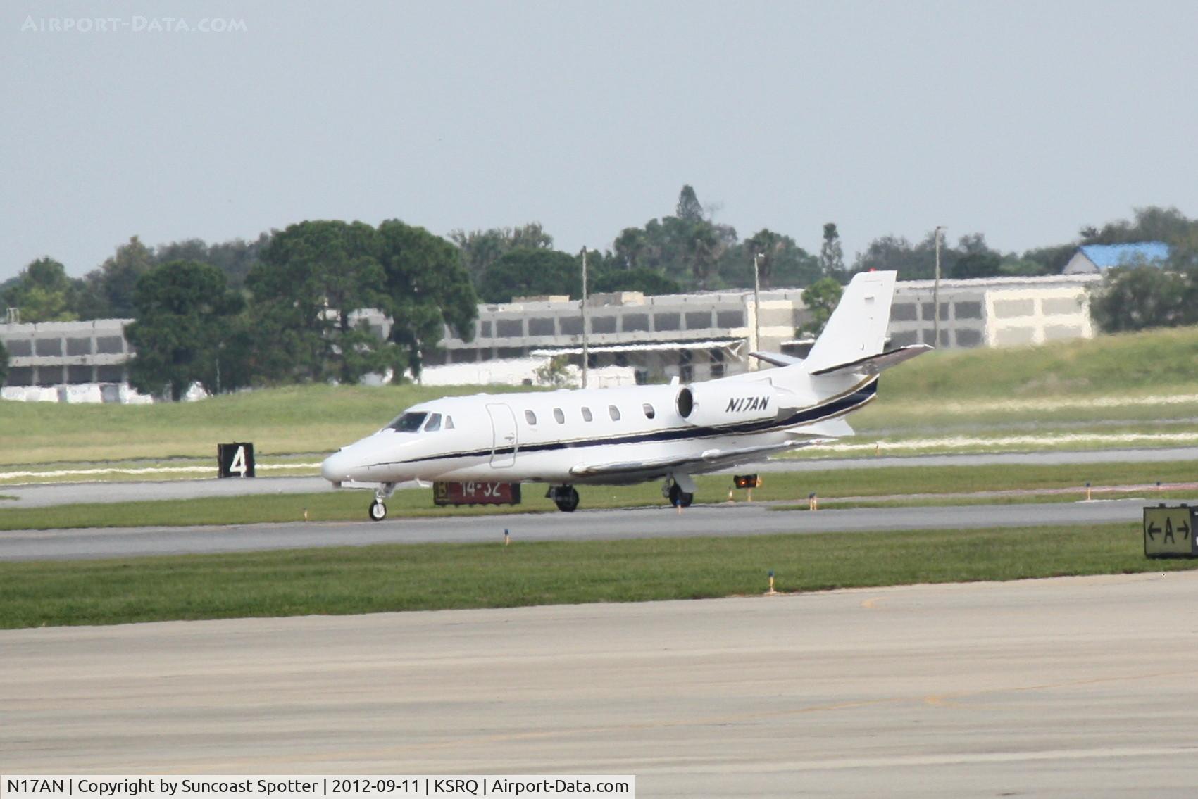 N17AN, 1999 Cessna 560XL Citation Excel C/N 560-5030, Cessna Citation Excel arrives at Sarasota-Bradenton International Airport following a flight from La Aurora International Airport