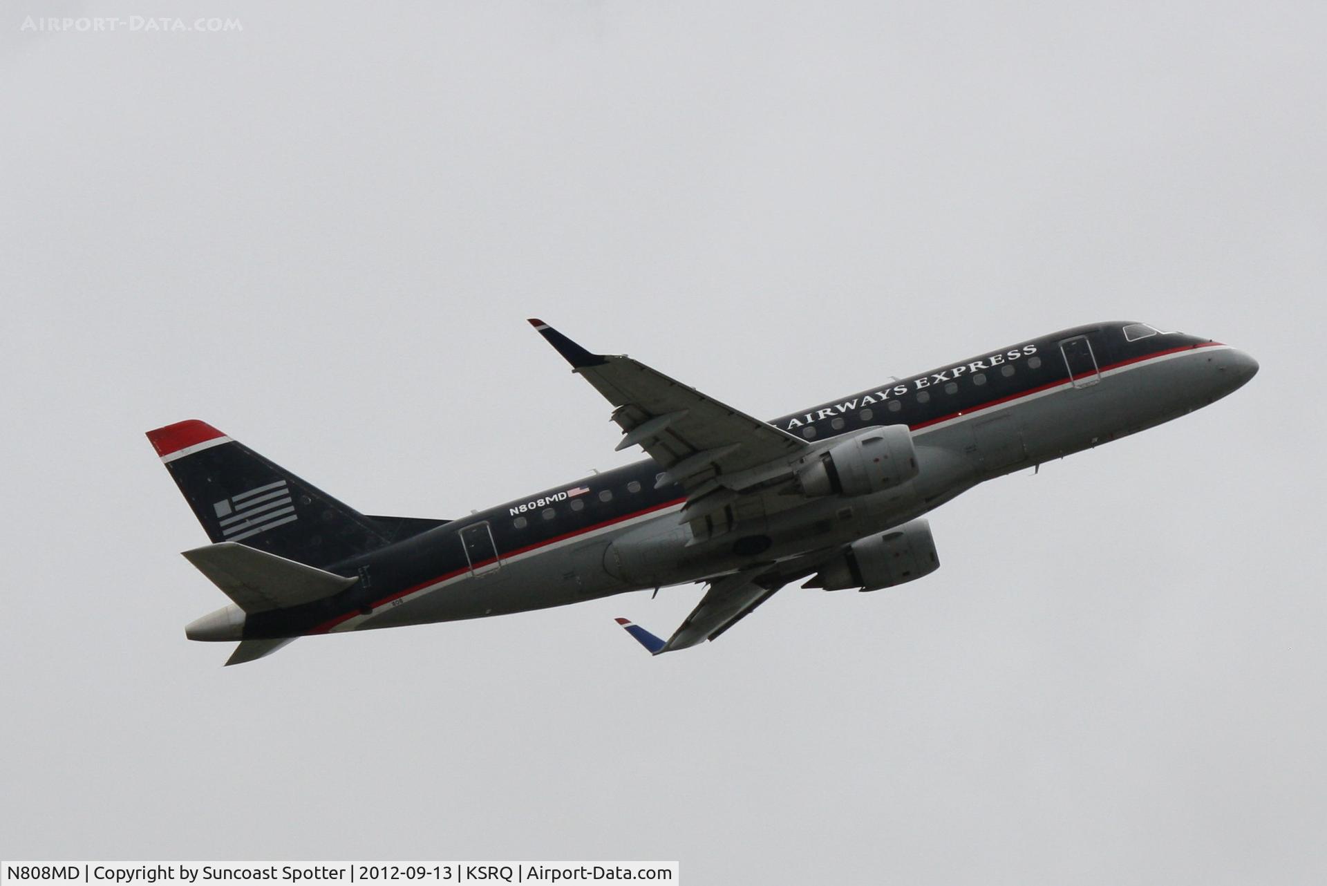 N808MD, 2004 Embraer 170SU (ERJ-170-100SU) C/N 17000021, US Air Flight 3396 operated by Republic departs Sarasota-Bradenton International Airport enroute to Reagan National Airport