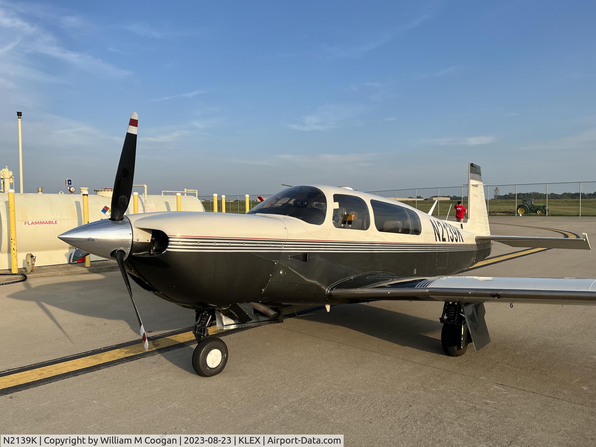 N2139K, 1999 Mooney M20M Bravo C/N 27-0271, Fuel stop on the way home