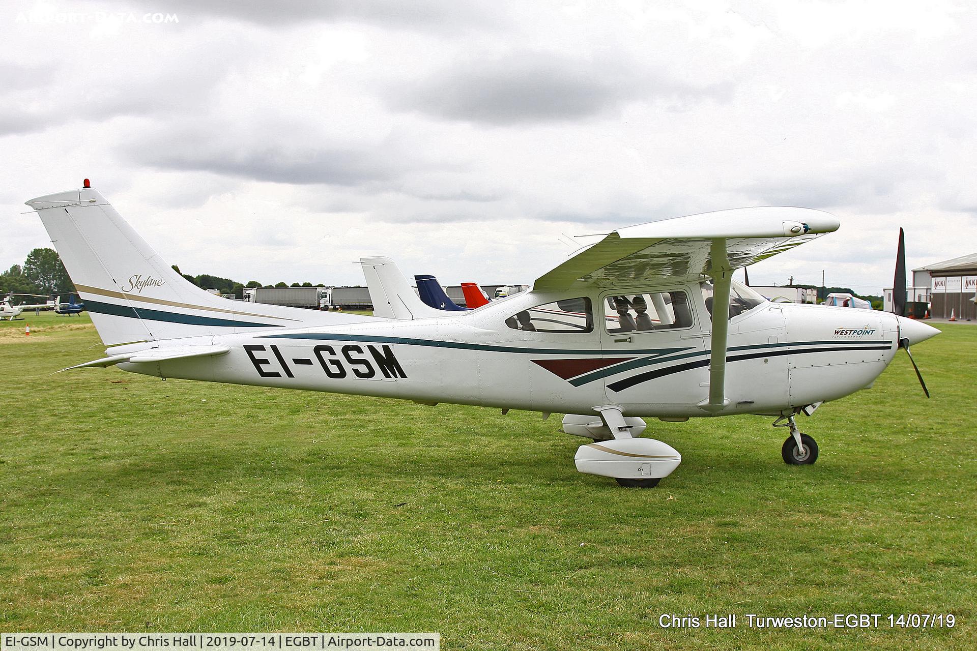 EI-GSM, 1998 Cessna 182S Skylane C/N 18280188, Turweston, British Grand Prix weekend