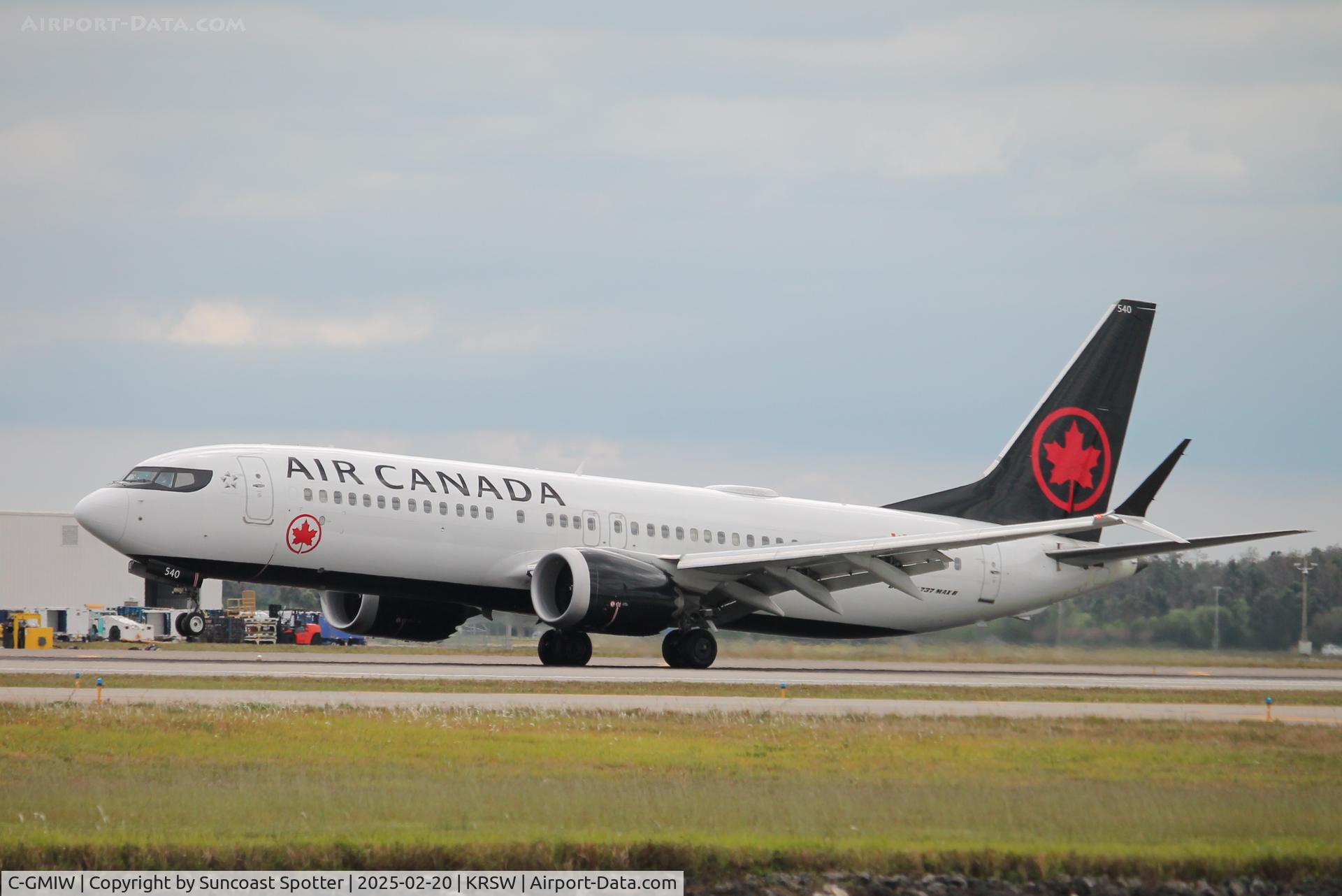 C-GMIW, Boeing 737-8 MAX C/N 61246, Air Canada Flight 1290 arrives on Runway 6 at Southwest Florida International Airport following flight from Toronto-Pearson International Airport