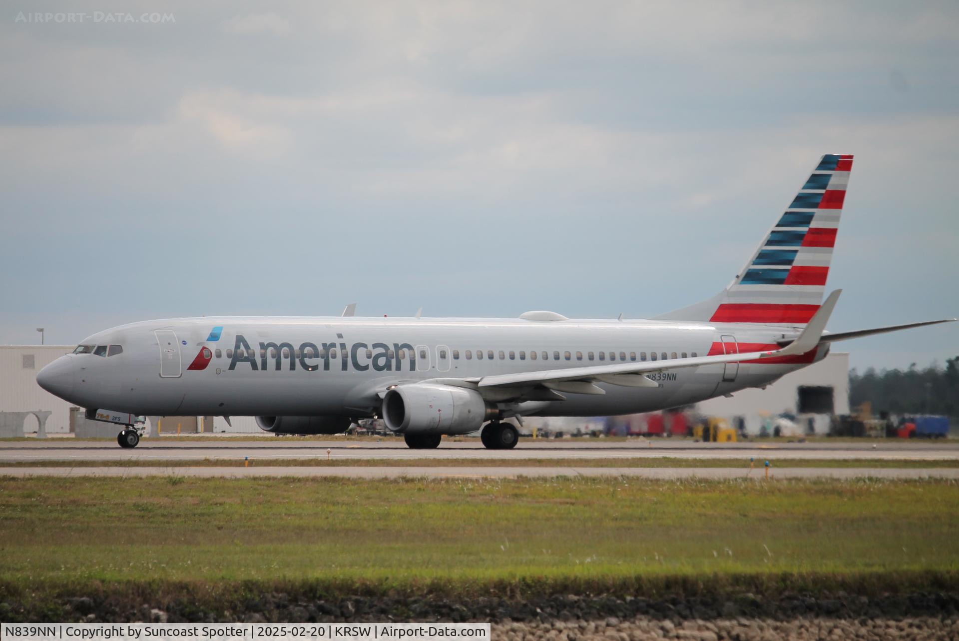 N839NN, 2010 Boeing 737-823 C/N 29557, American Flight 1929 departs Runway 6 at Southwest Florida International Airport enroute to Chicago-O’Hare International Airport