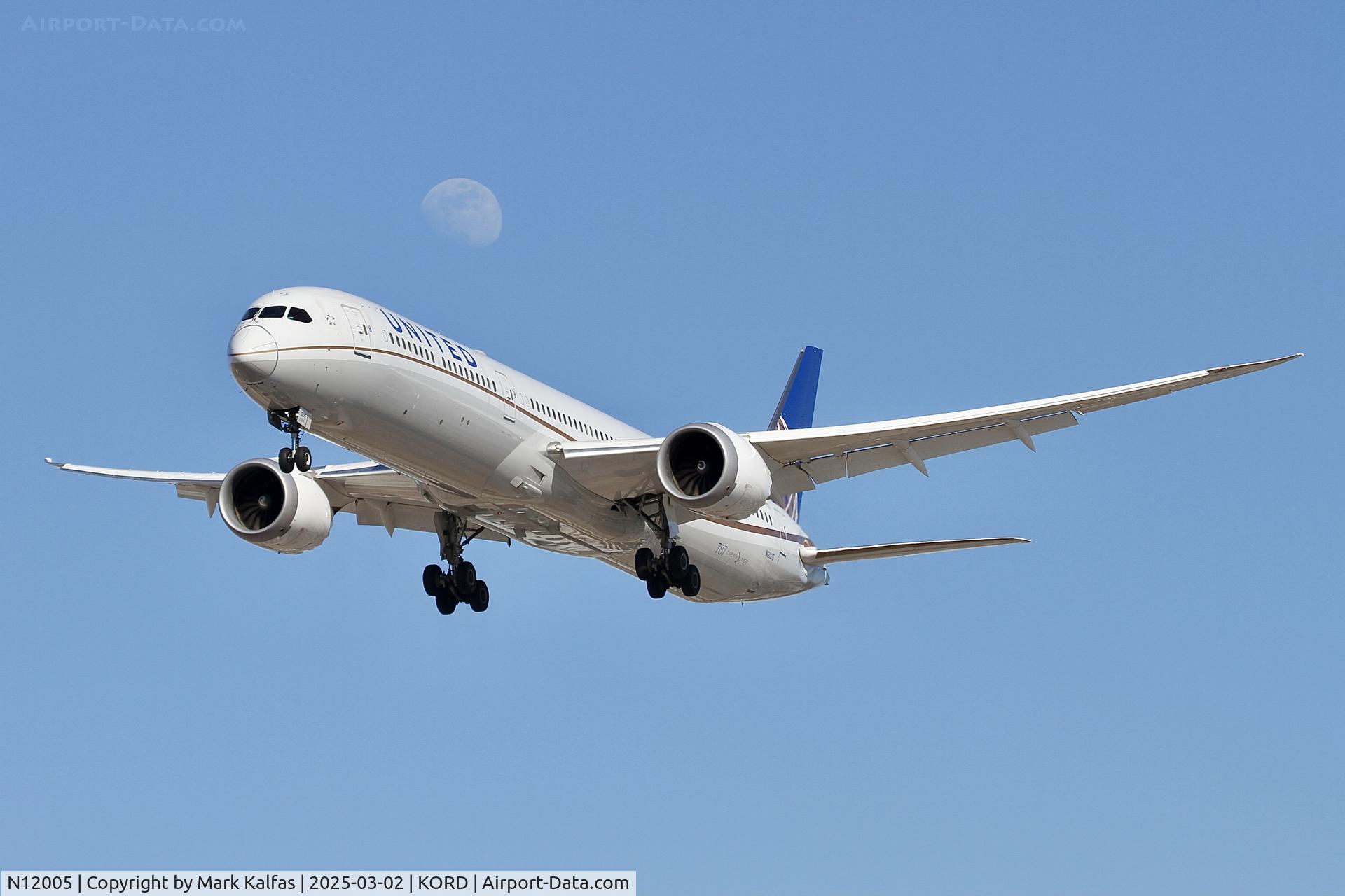 N12005, 2019 Boeing 787-10 Dreamliner Dreamliner C/N 40937, N78X UNITED AIRLINES BOEING 787-10 DREAMLINER N12005 UA882 HND-ORD