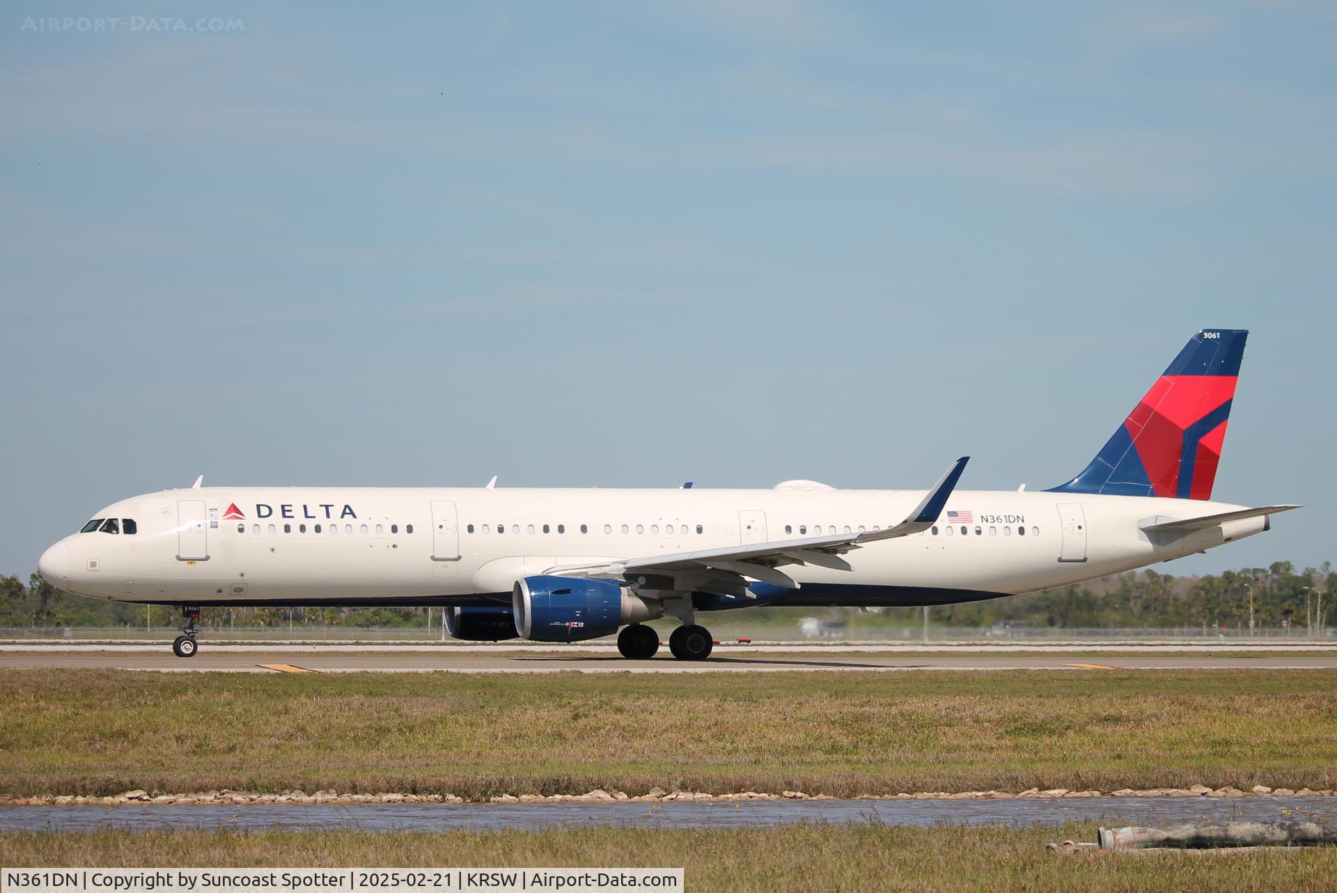 N361DN, 2018 Airbus A321-211 C/N 8423, Delta Flight 1238 taxis at Southwest Florida International Airport prior to flight to Hartsfield-Jackson Atlanta International Airport