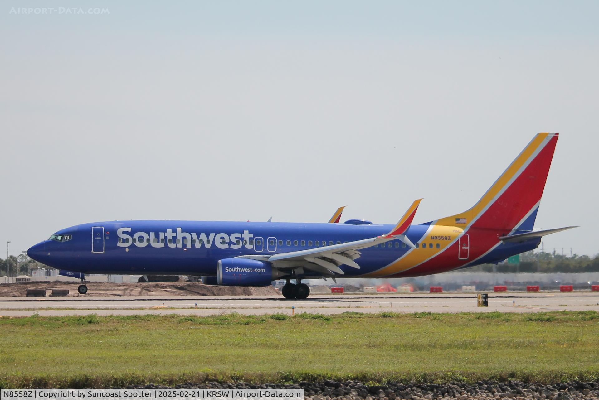 N8558Z, 2017 Boeing 737-8H4 C/N 63602, Southwest Flight 3751 arrives on Runway 6 at Southwest Florida International Airport following flight from Milwaukee Mitchell International Airport