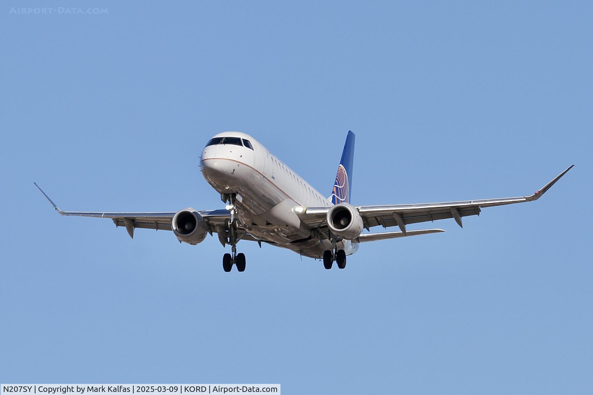 N207SY, 2017 Embraer 175LR (ERJ-170-200LR) C/N 17000643, E75L SkyWest/United Express EMBRAER S A ERJ 170-200 LR N207SY SKW5296 TUL-ORD