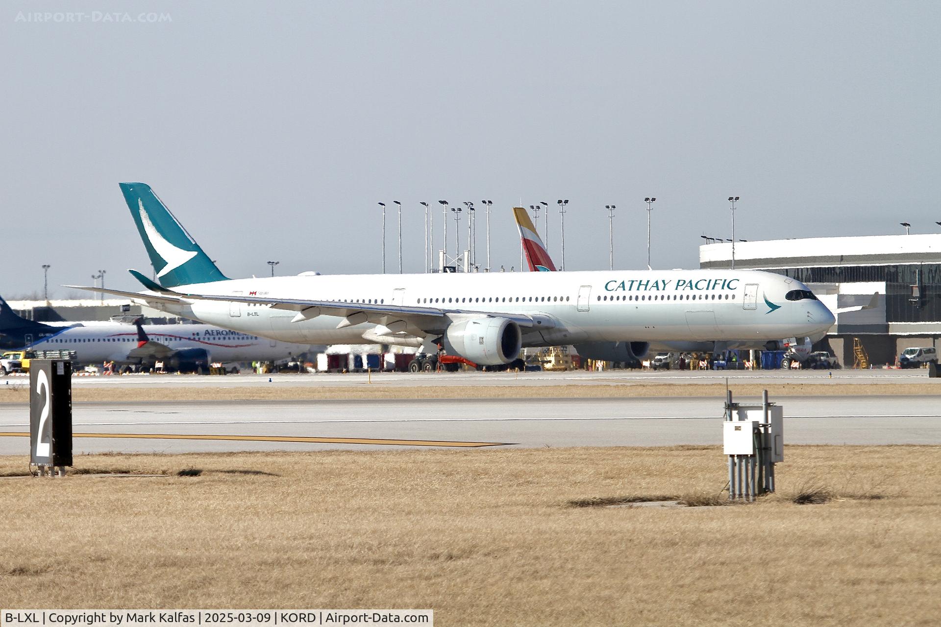 B-LXL, 2019 Airbus A350-1041 C/N 306, A35K CATHAY PACIFIC  Airbus A350-1041 B-LXL  CPA807 ORD-HKG