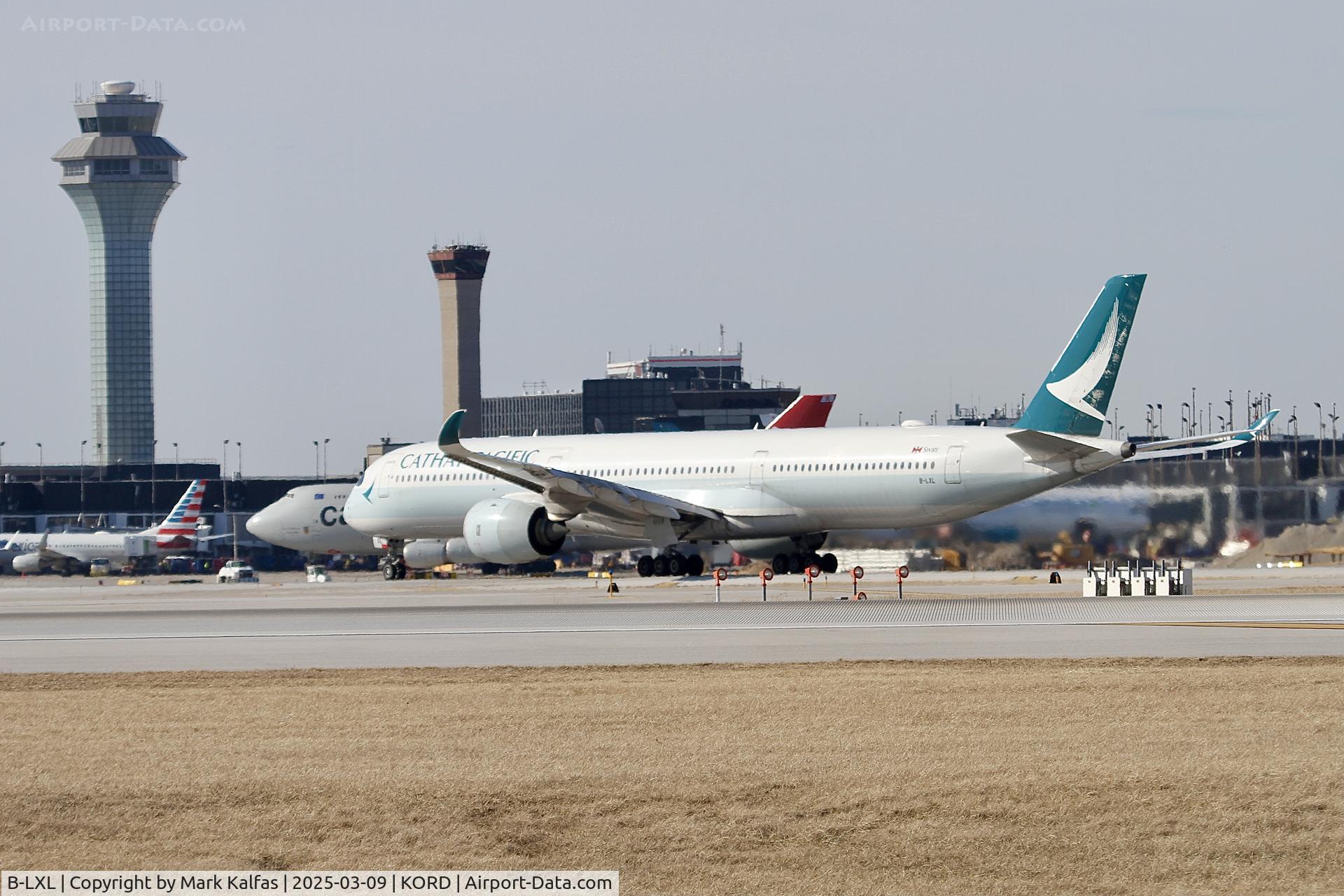 B-LXL, 2019 Airbus A350-1041 C/N 306, A35K CATHAY PACIFIC  Airbus A350-1041 B-LXL  CPA807 ORD-HKG