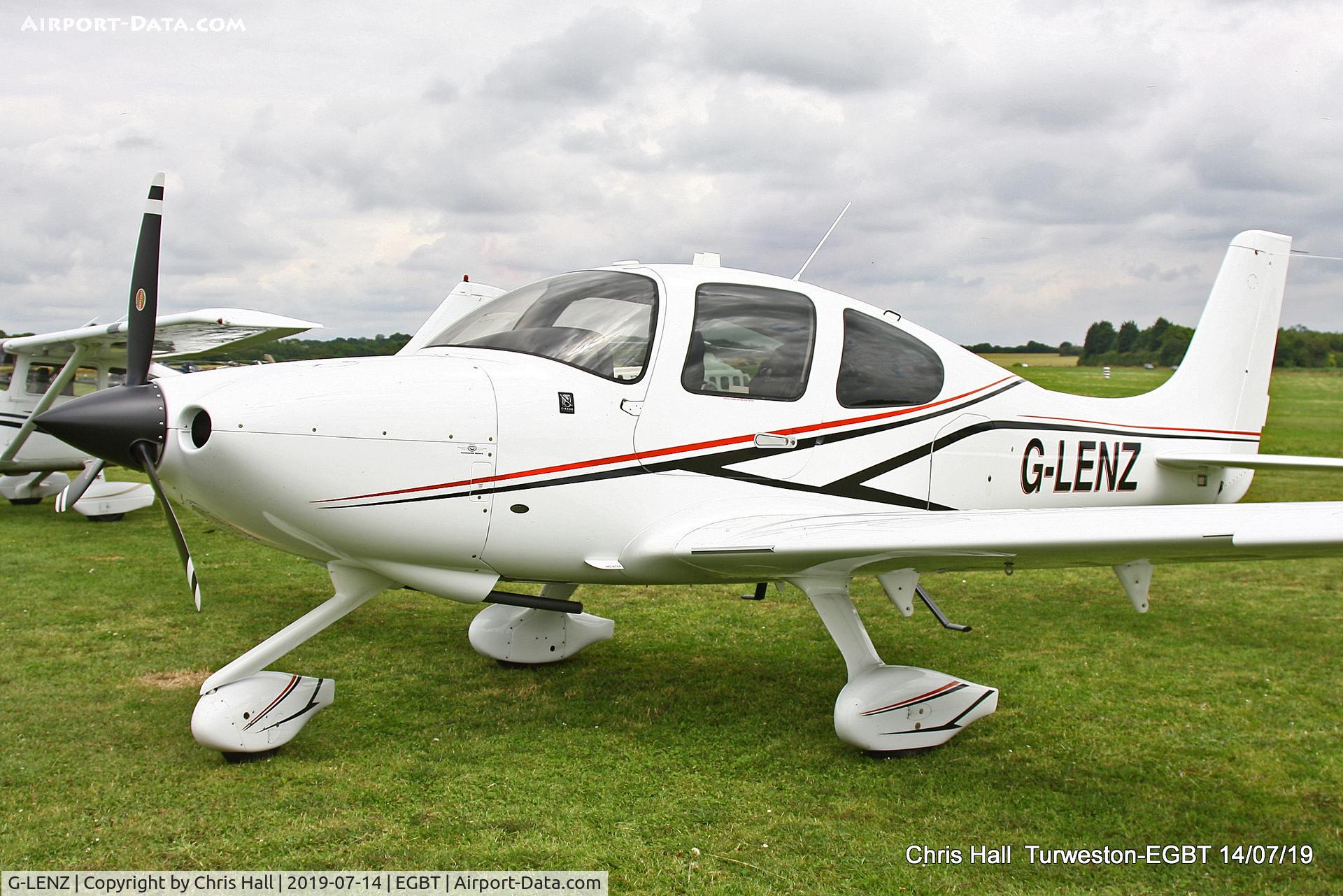 G-LENZ, 2016 Cirrus SR20 C/N 2304, Turweston, British Grand Prix weekend