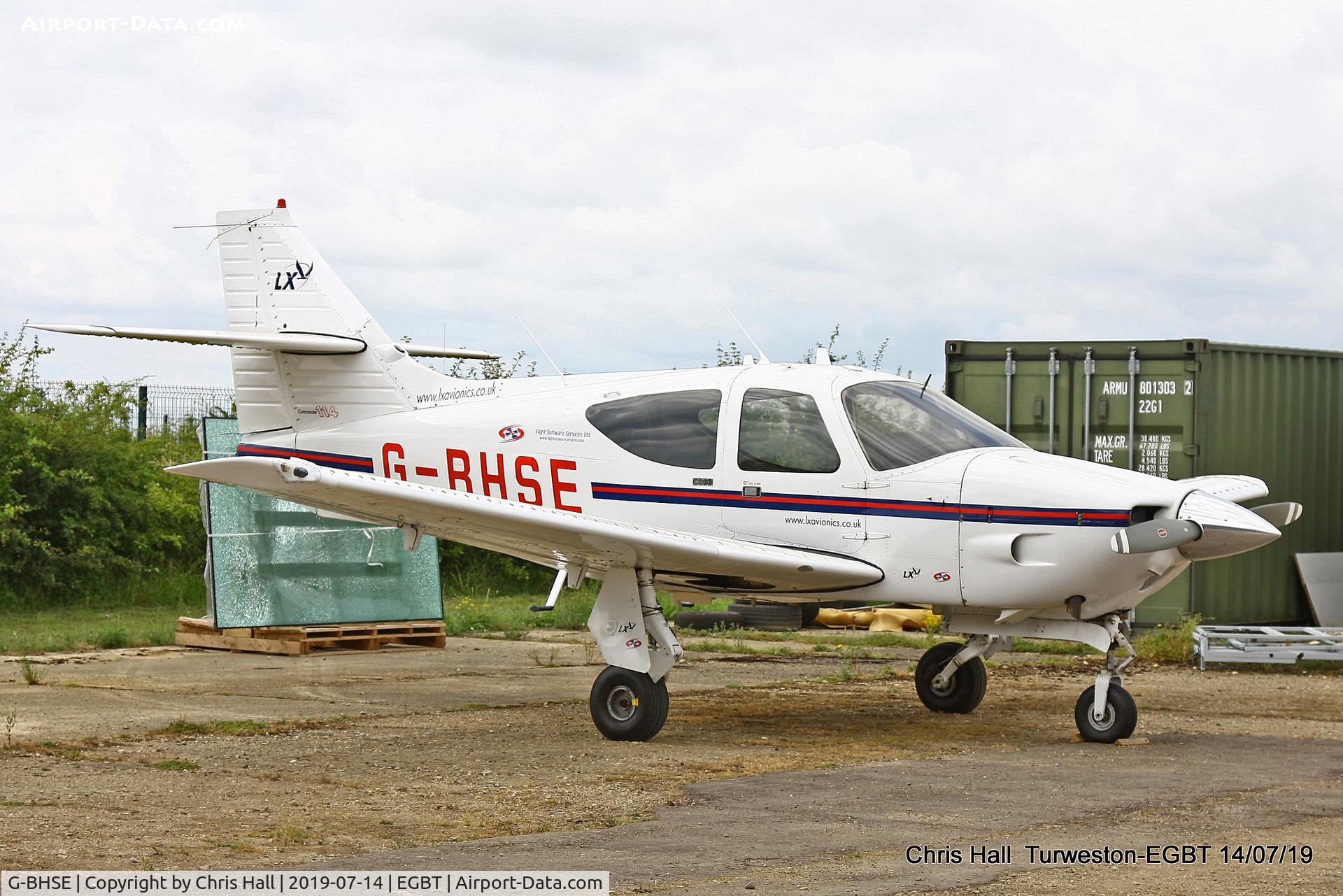 G-BHSE, 1976 Rockwell Commander 114 C/N 14161, Turweston, British Grand Prix weekend