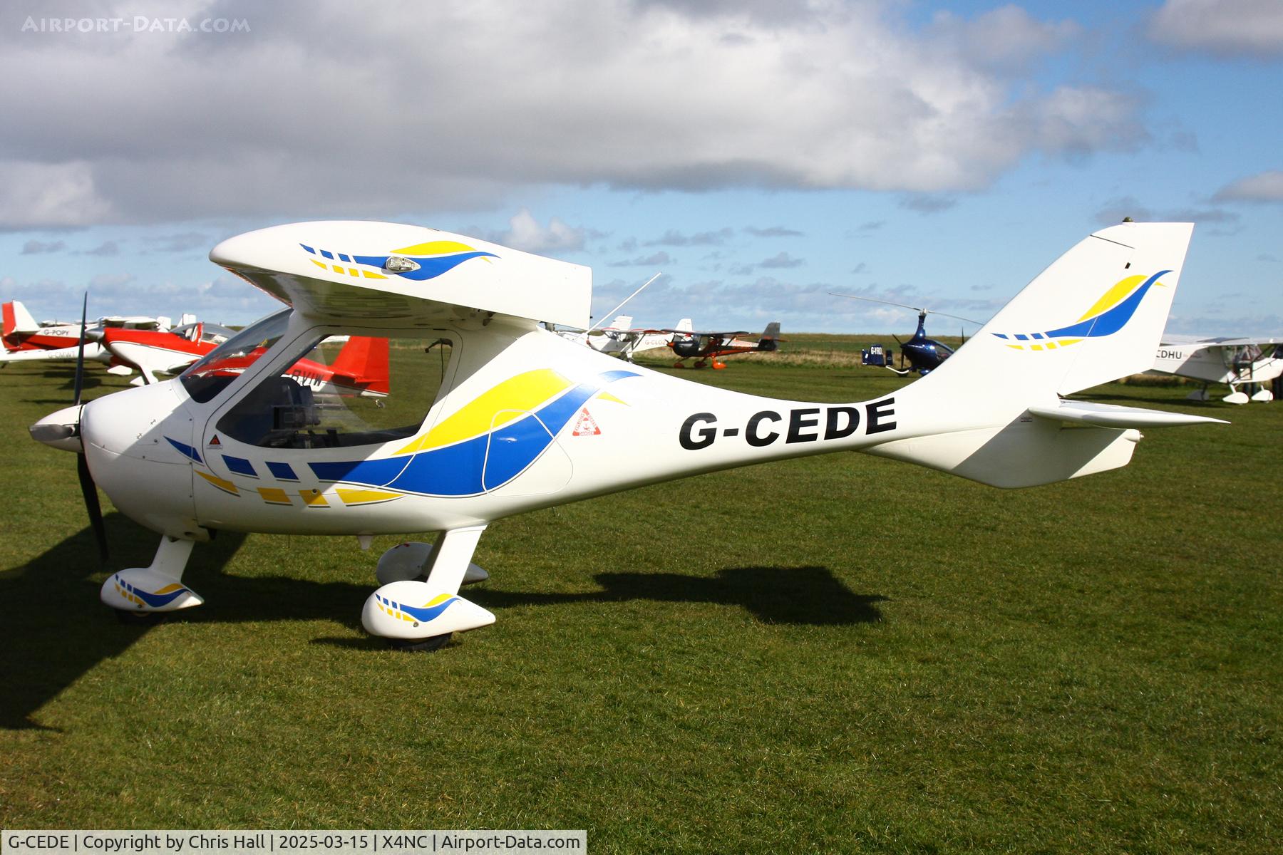 G-CEDE, 2006 Flight Design CTSW C/N 8212, North Coates Spring microlight fly in