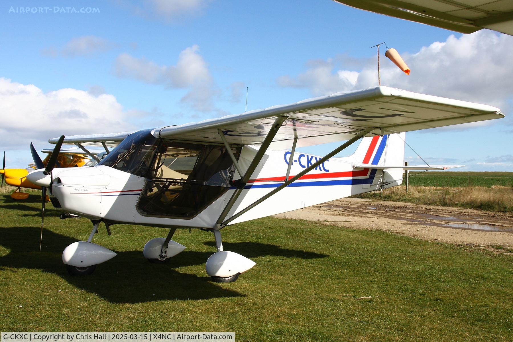 G-CKXC, 2018 Best Off SkyRanger Swift 912(1) C/N BMAA/HB/709, North Coates Spring microlight fly in