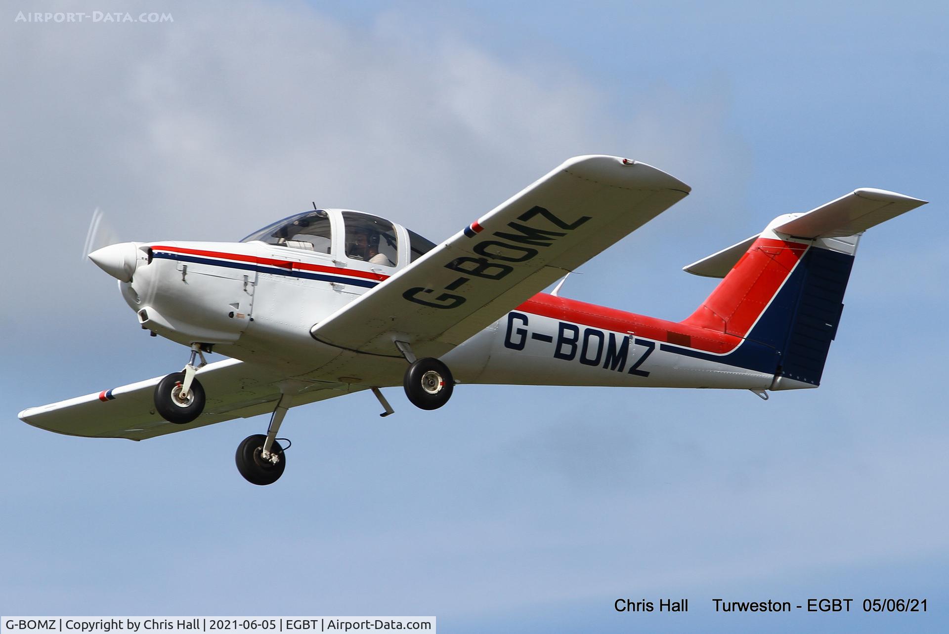 G-BOMZ, 1978 Piper PA-38-112 Tomahawk Tomahawk C/N 38-78A0635, Turweston