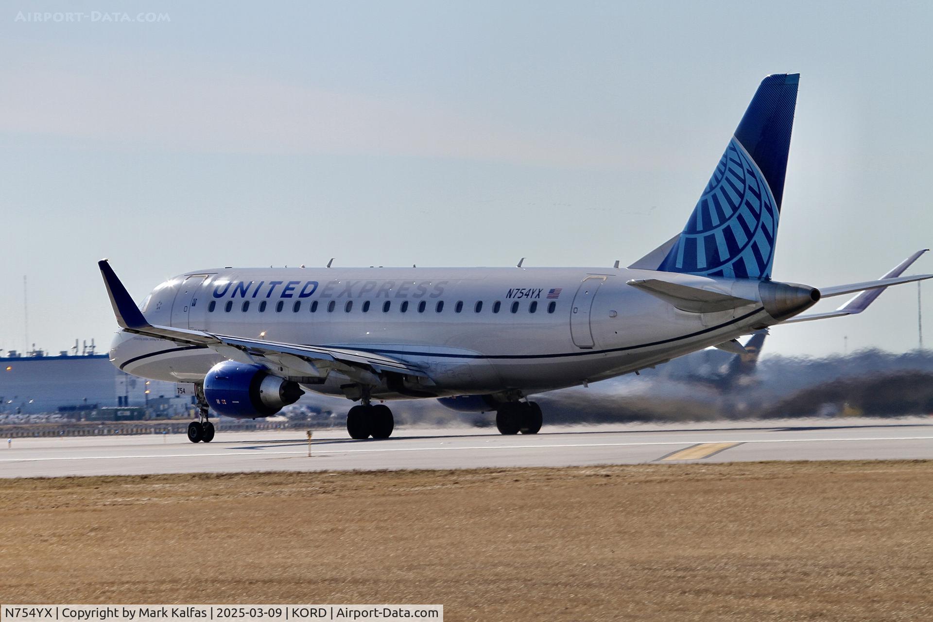 N754YX, 2022 Embraer 175LR (ERJ-170-200LR) C/N 17000926, E75L REPUBLIC AIRWAYS /UNITED EXPRESS 175LR (ERJ-170-200LR) N754YX RPA3690 ORD-IND
