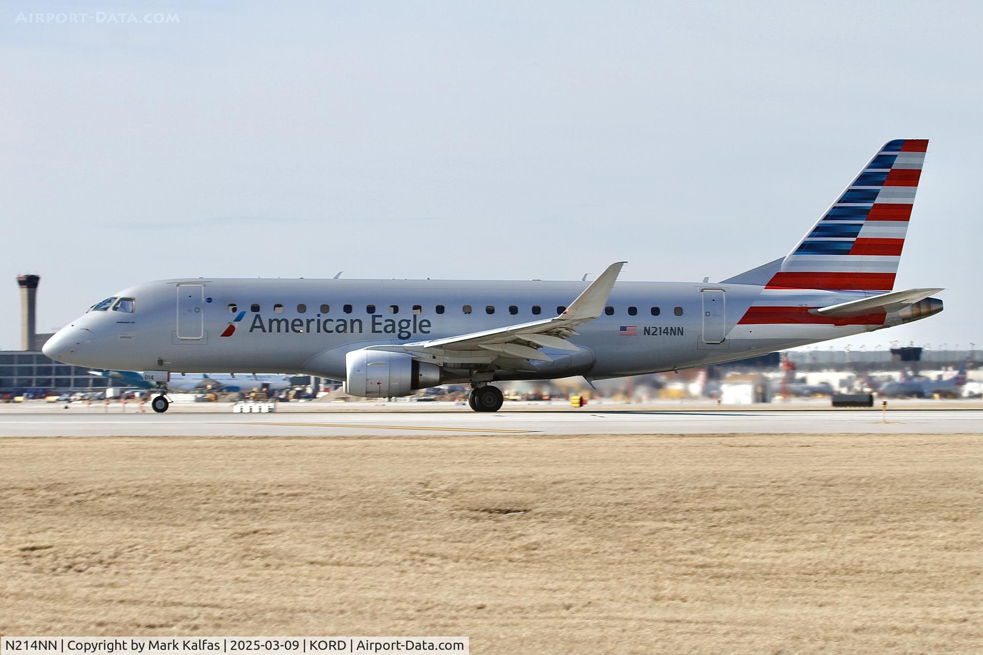 N214NN, 2015 Embraer 175LR (ERJ-170-200LR) C/N 17000508, E170 ENVOY /AMERICAN EAGLE EMBRAER S A ERJ 170-200 LR  N214NN ENY3821 ORD-ATL