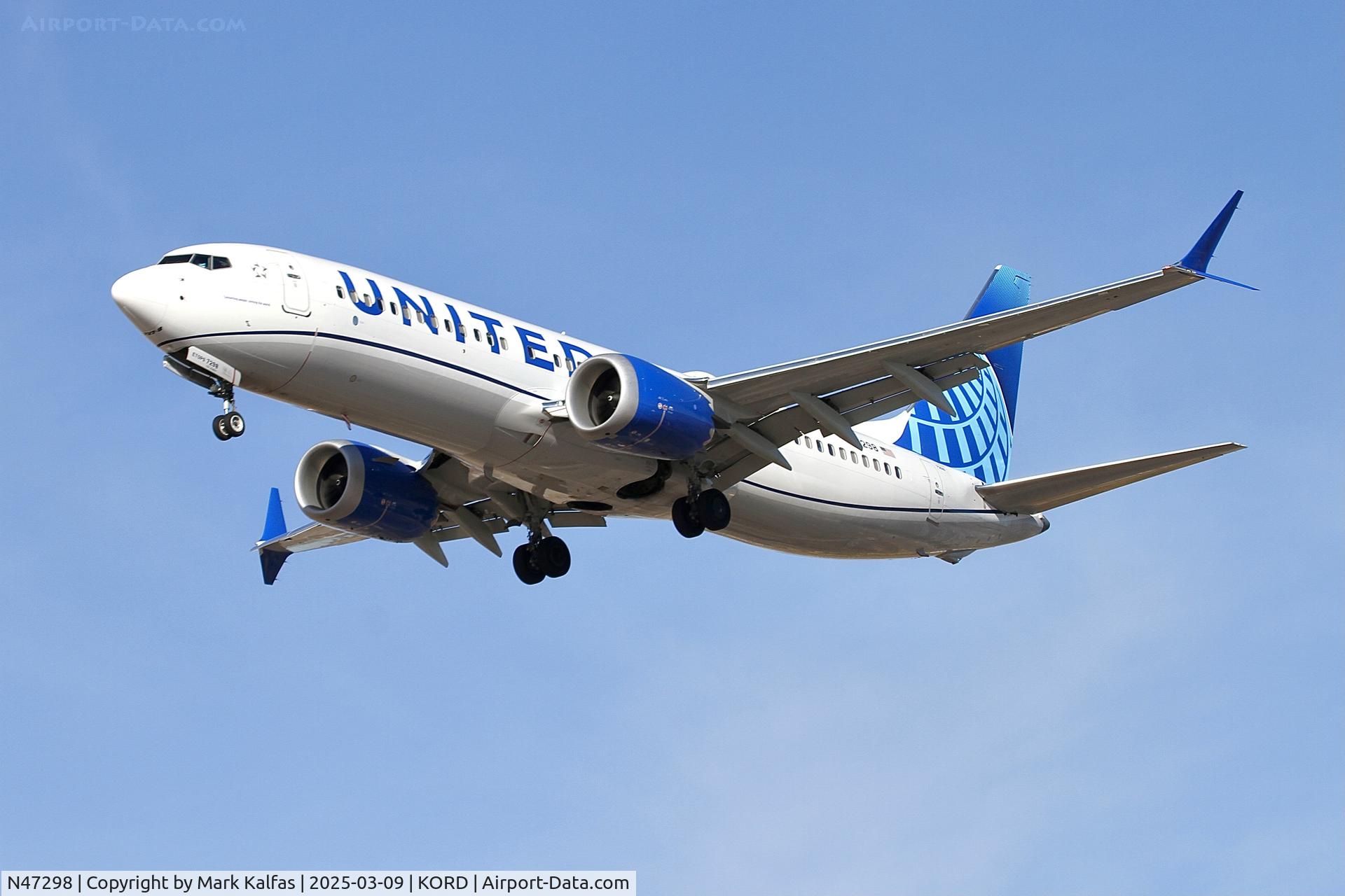 N47298, 2024 Boeing 737 Max 8 C/N 67611, B38M UNITED AIRLINES BOEING 737-8 MAX N47298  UA2291 PHX-ORD