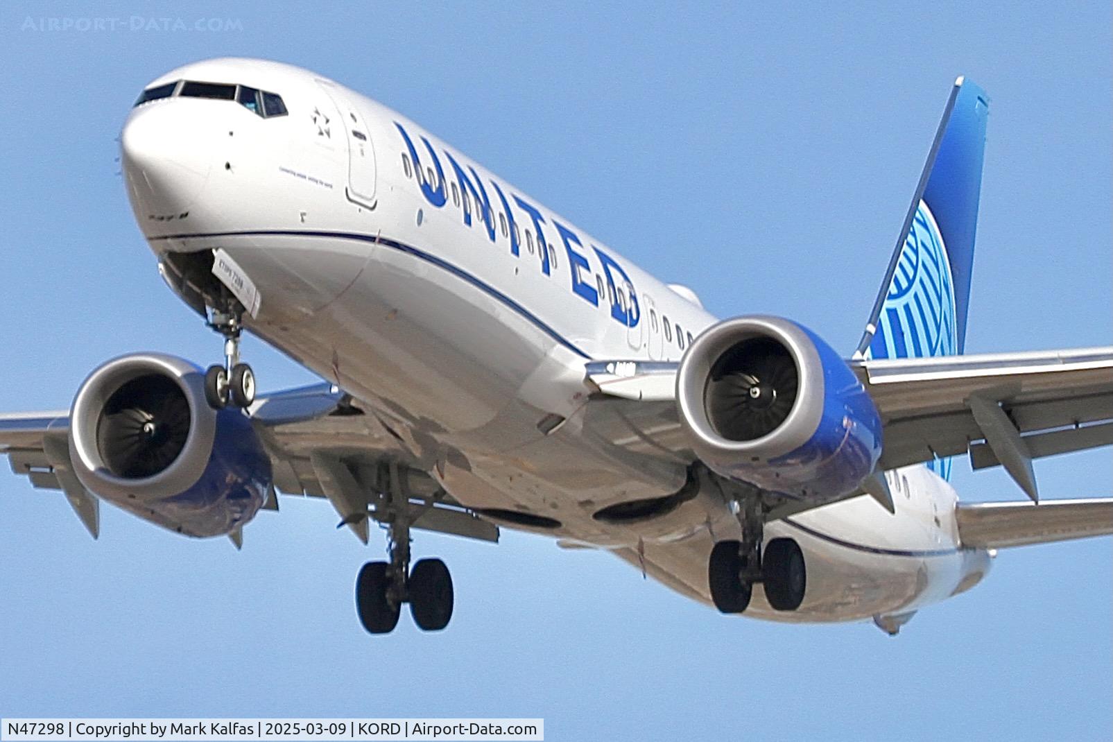 N47298, 2024 Boeing 737 Max 8 C/N 67611, B38M UNITED AIRLINES BOEING 737-8 MAX N47298  UA2291 PHX-ORD