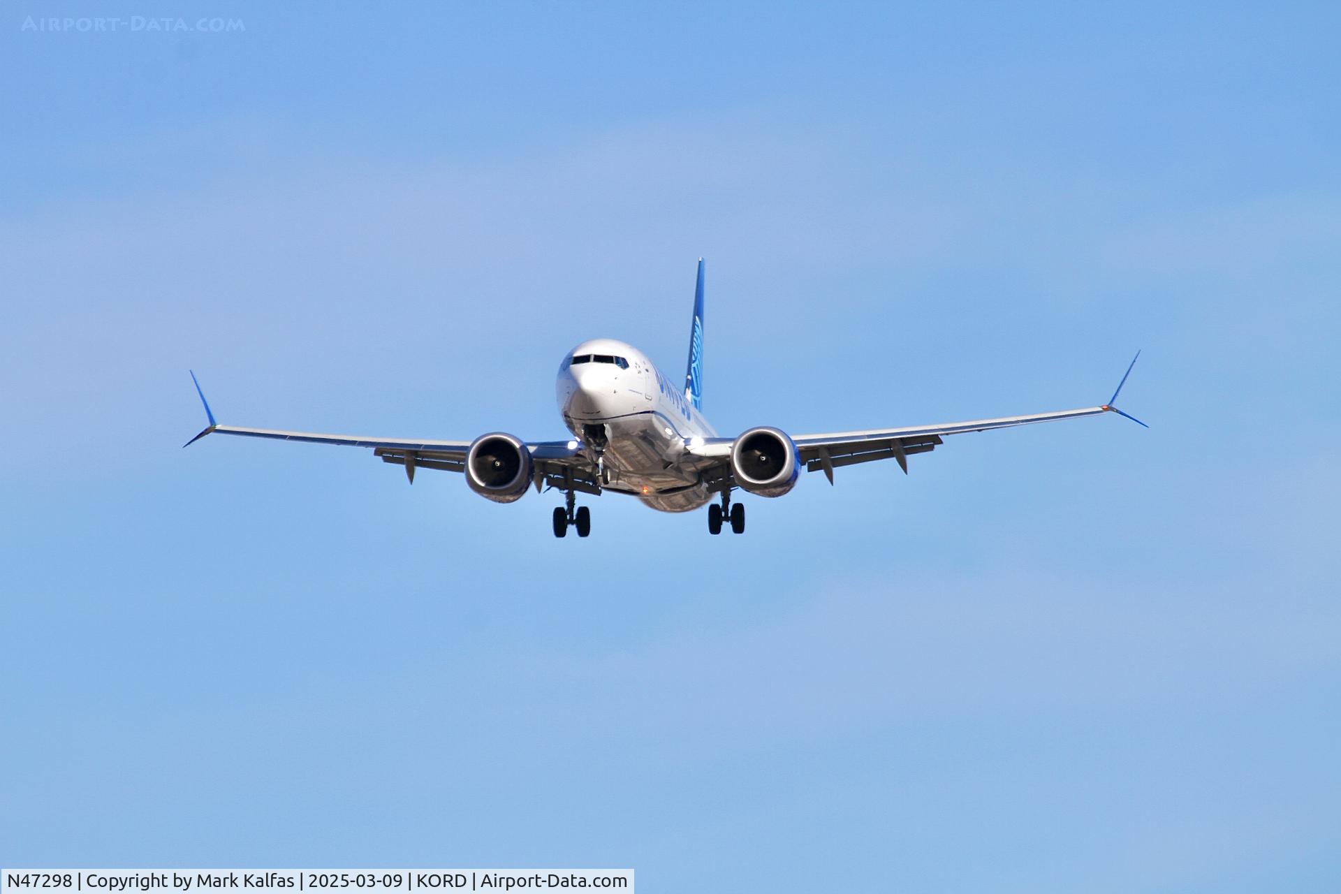 N47298, 2024 Boeing 737 Max 8 C/N 67611, B38M UNITED AIRLINES BOEING 737-8 MAX N47298  UA2291 PHX-ORD