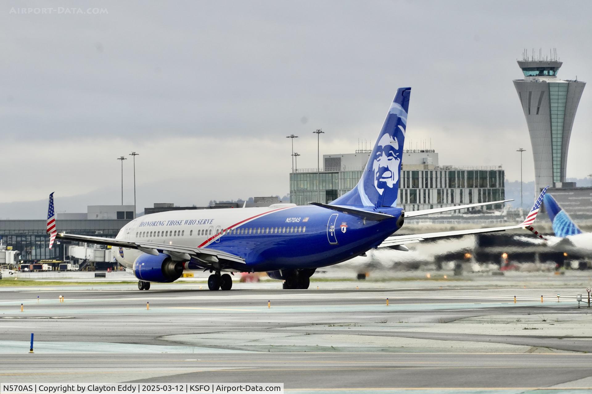 N570AS, 2007 Boeing 737-890 C/N 35185, Departing runway 10 SFO 2025