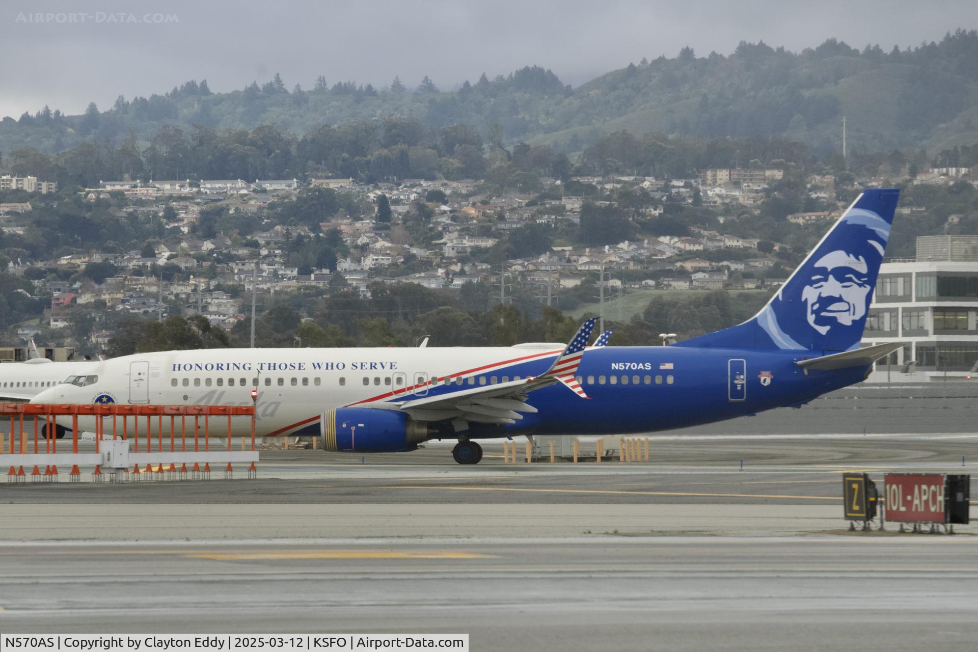 N570AS, 2007 Boeing 737-890 C/N 35185, Departing runway 10 SFO 2025