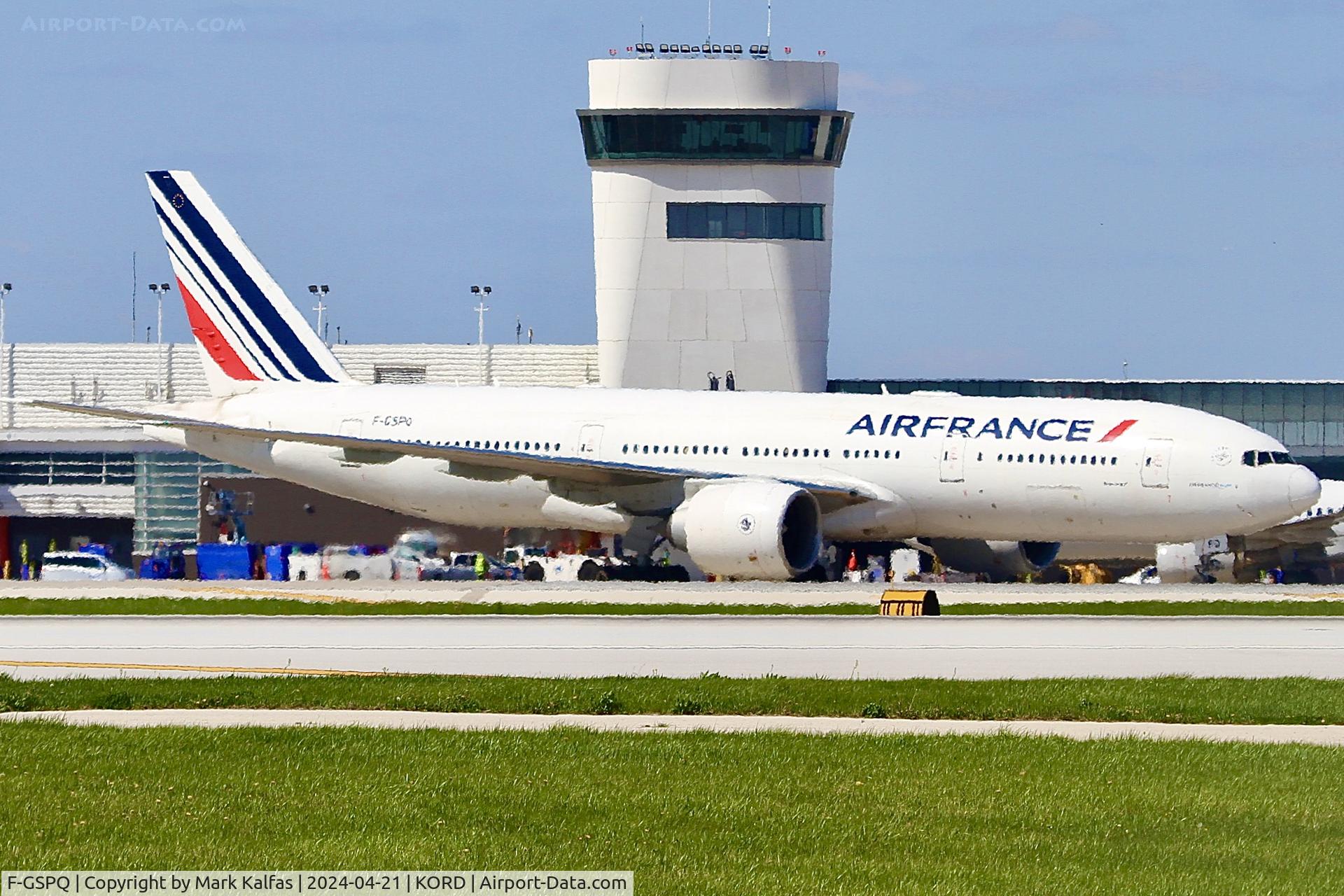 F-GSPQ, 2001 Boeing 777-228/ER C/N 28682, B772 AIR FRANCE Boeing 777-228(ER) F-GSPQ at KORD