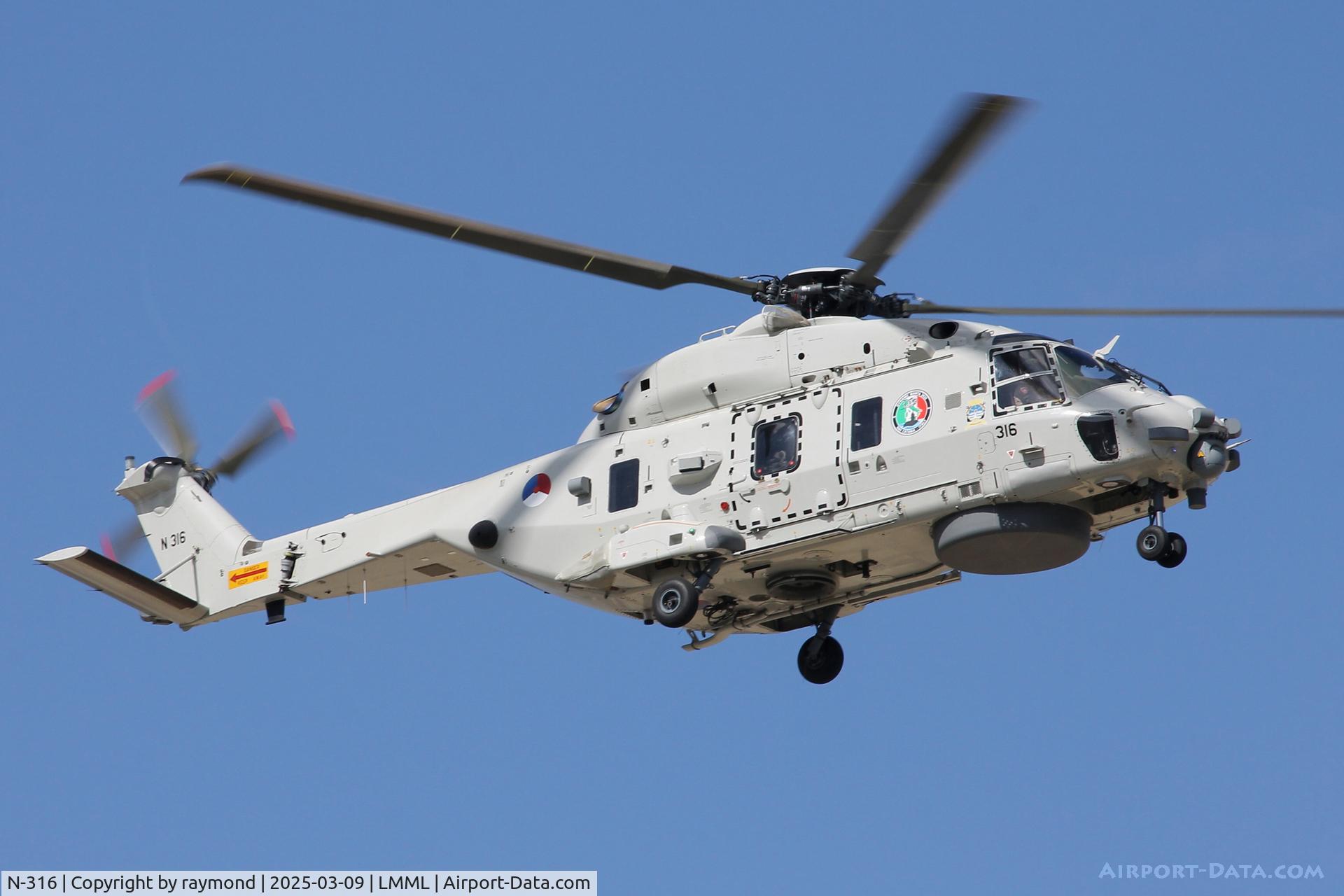 N-316, 2013 NHI NH-90 NFH Caiman C/N 1316, NH Industries NH-90 NFH N-316 Royal Netherlands Navy.