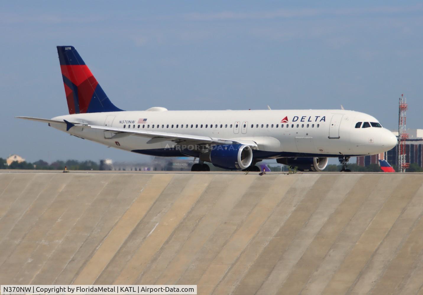 N370NW, 1999 Airbus A320-212 C/N 1037, DAL A320 zx atl-gdl, mmgl