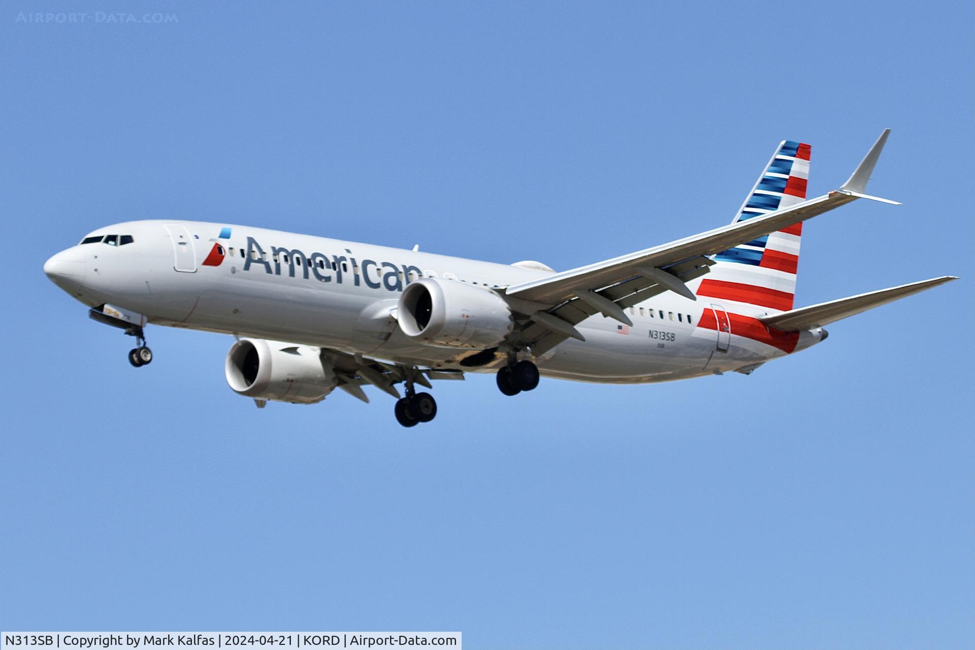 N313SB, 2019 Boeing 737 MAX 8 C/N 44469, B38M American Airlines Boeing 737 MAX 8 N313SB on approach to 28C KORD
