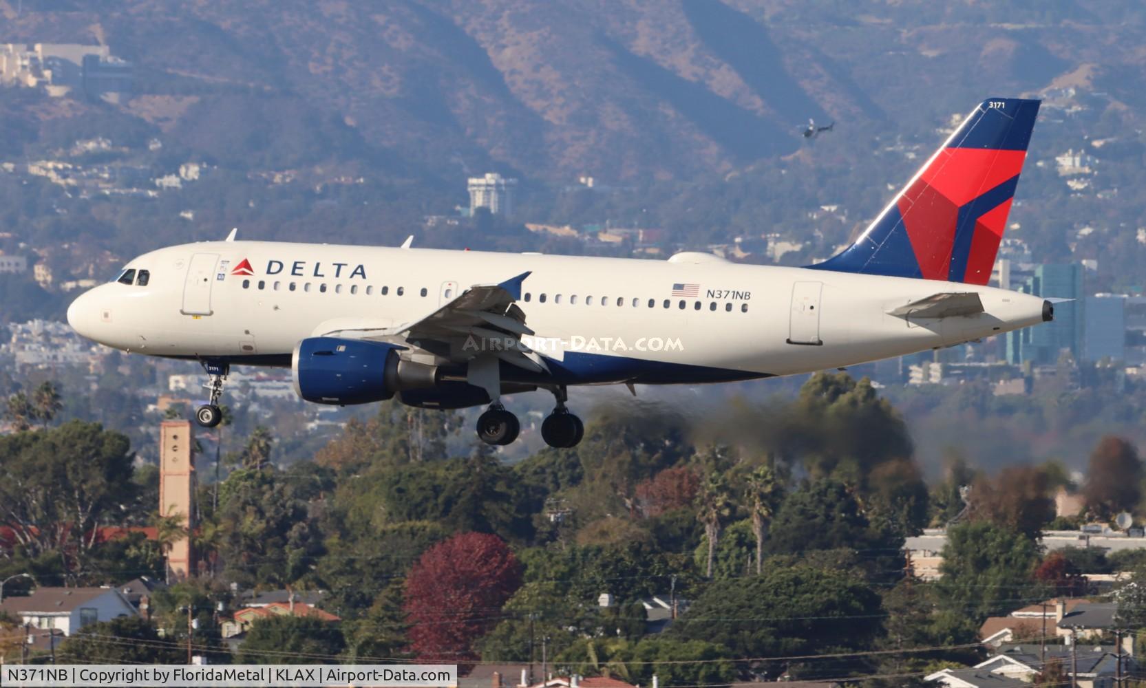 N371NB, 2003 Airbus A319-114 C/N 2095, DAL A319 zx den-lax
